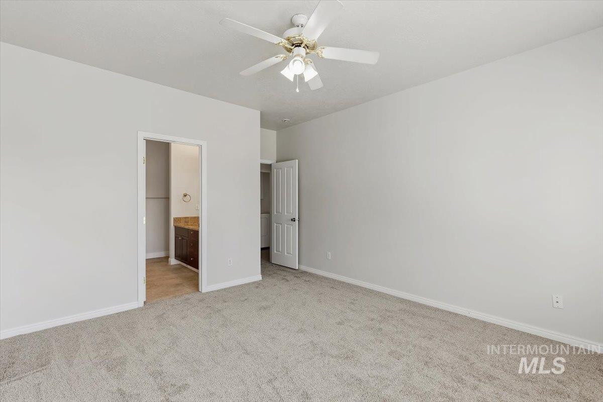 8883 W Dulcimer St. Property Photo 17