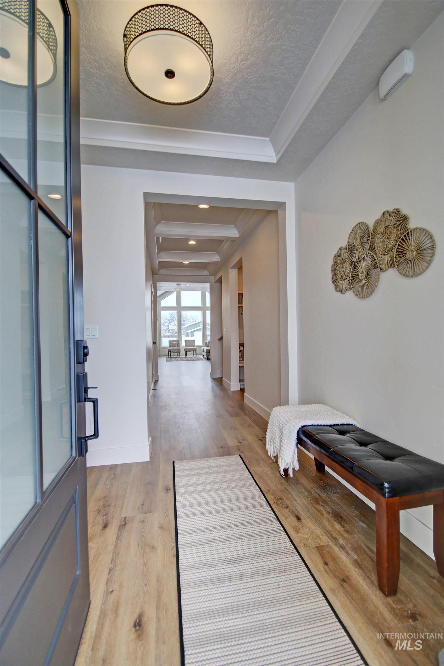 365 S Strut Way Property Photo 3