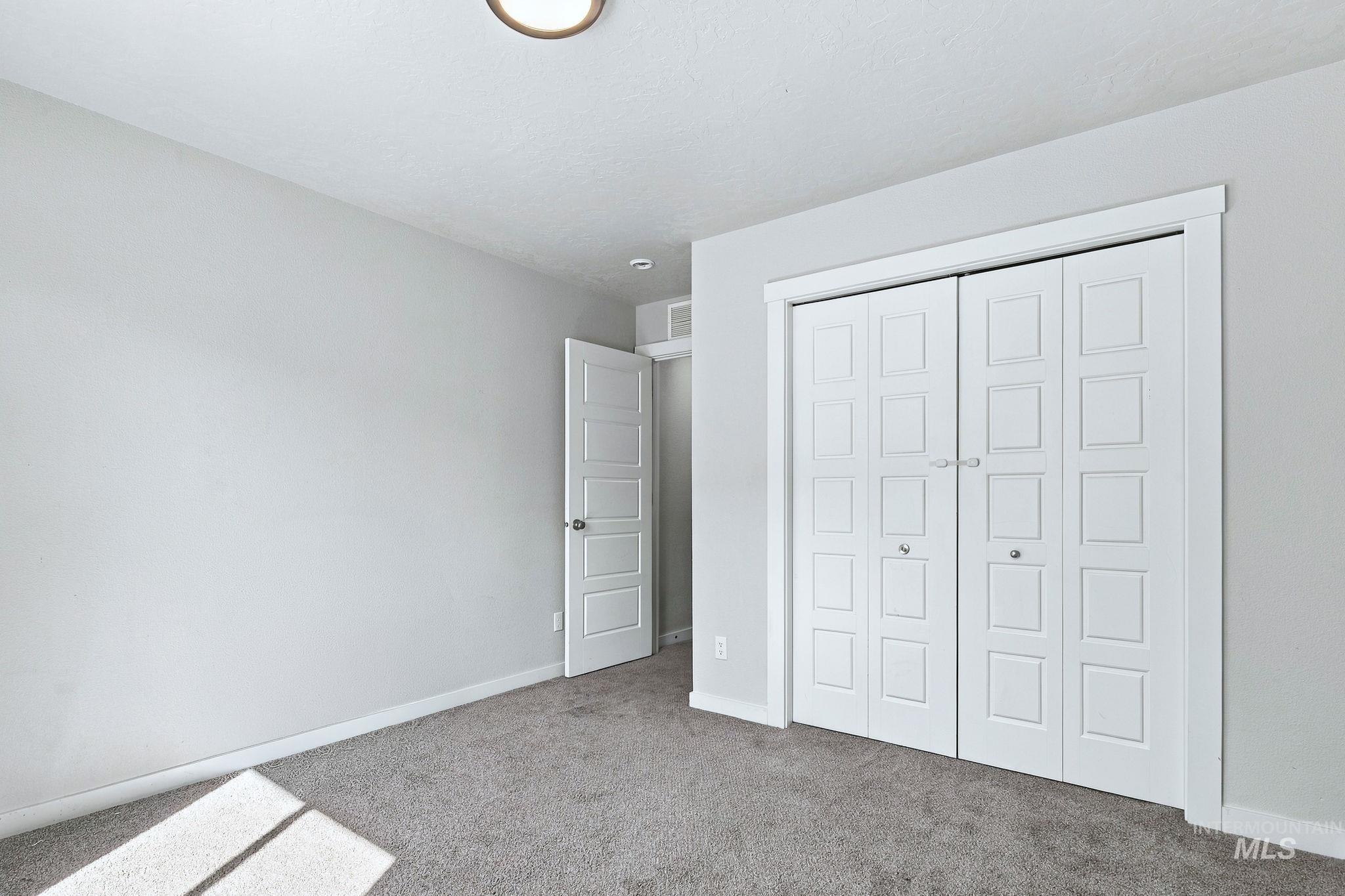 2359 N Thistle Dr Property Photo 21