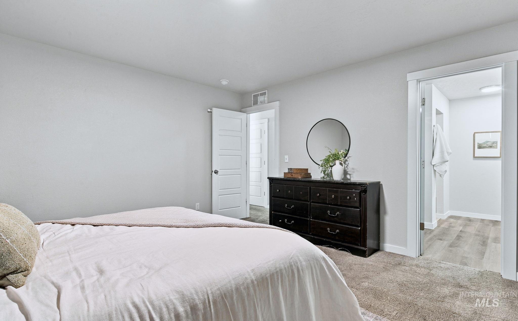 2359 N Thistle Dr Property Photo 23