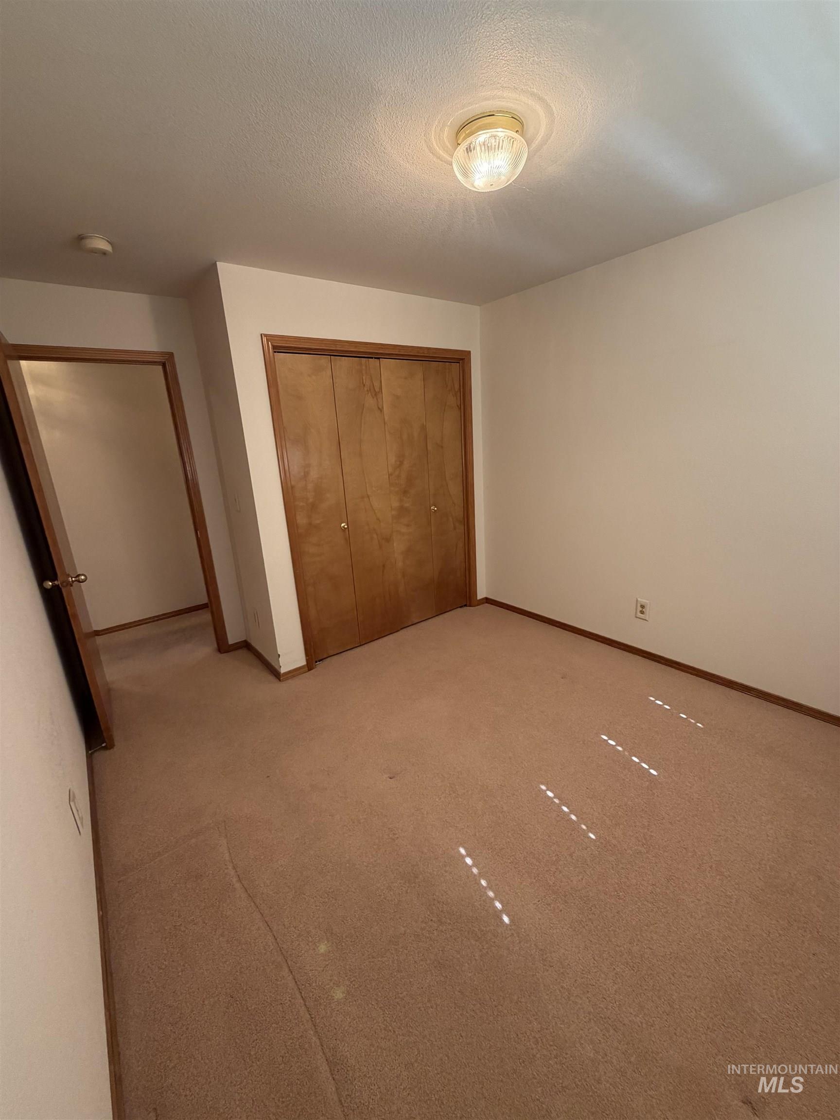 1865 Fairview St Property Photo 21