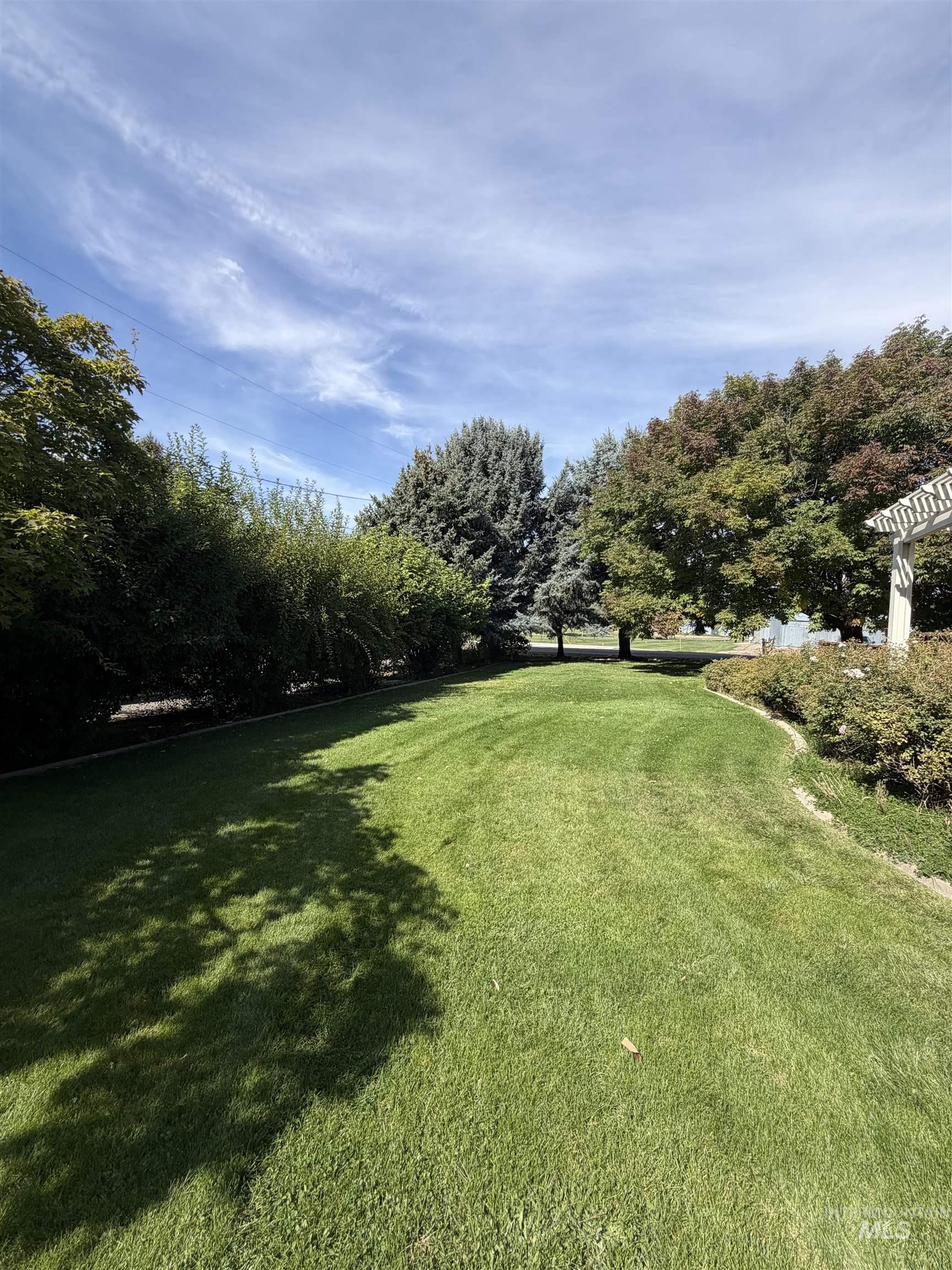 1865 Fairview St Property Photo 40