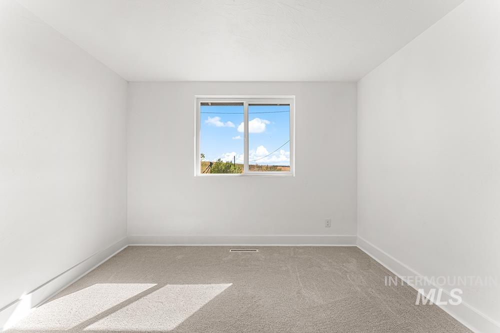 29862 Emmett Rd Property Photo 24