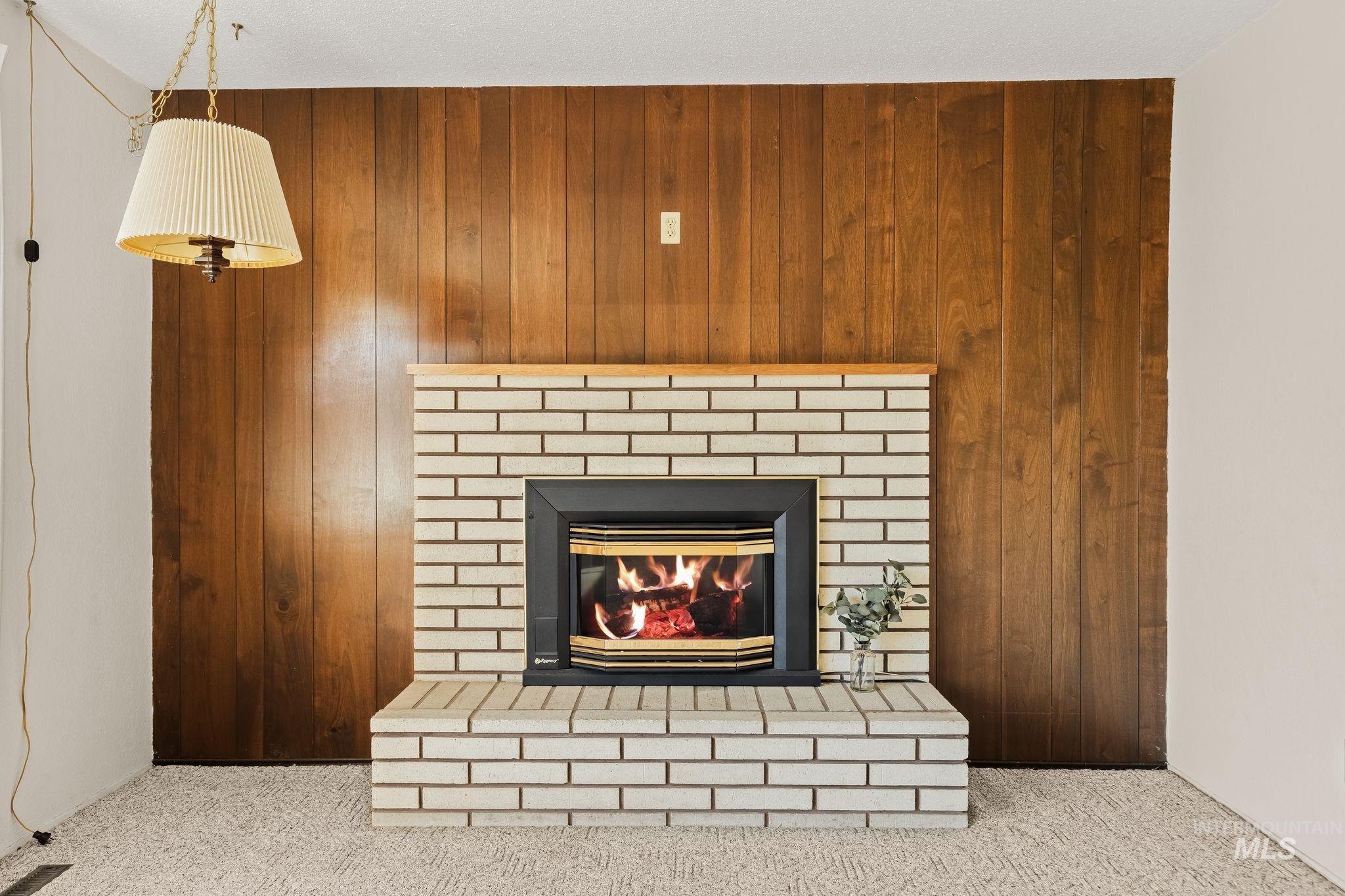 3224 8th Street E Property Photo 3