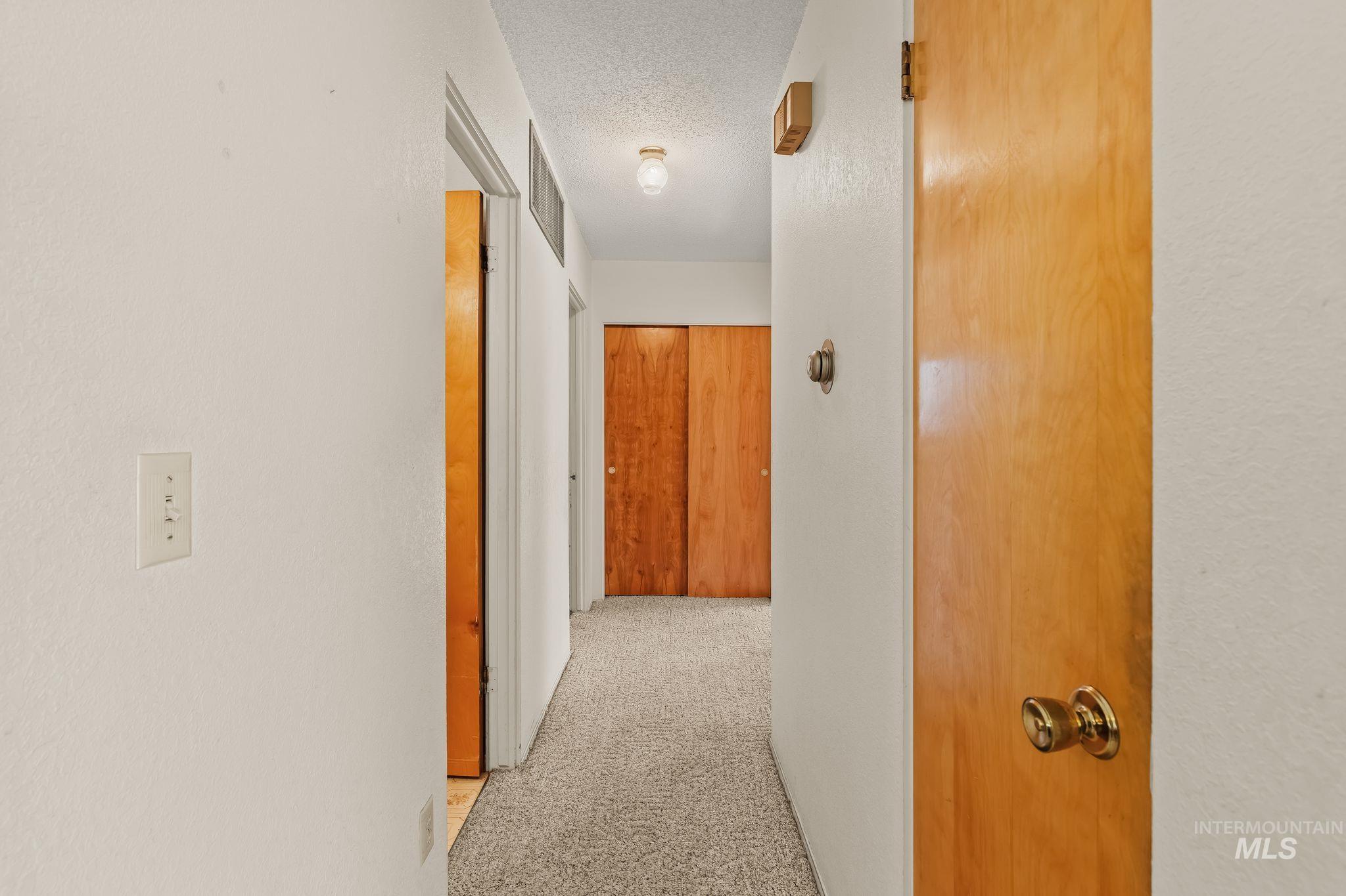 3224 8th Street E Property Photo 8