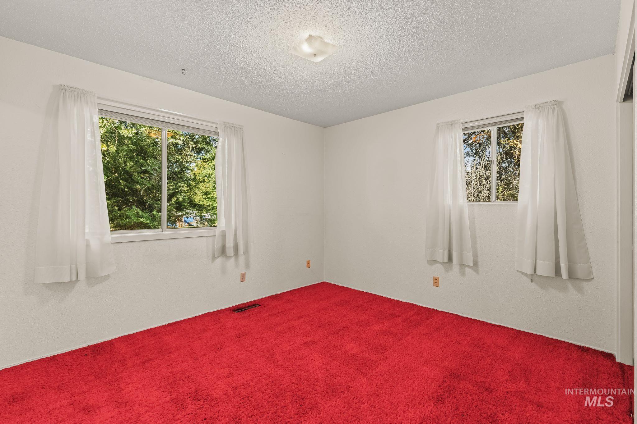 3224 8th Street E Property Photo 13