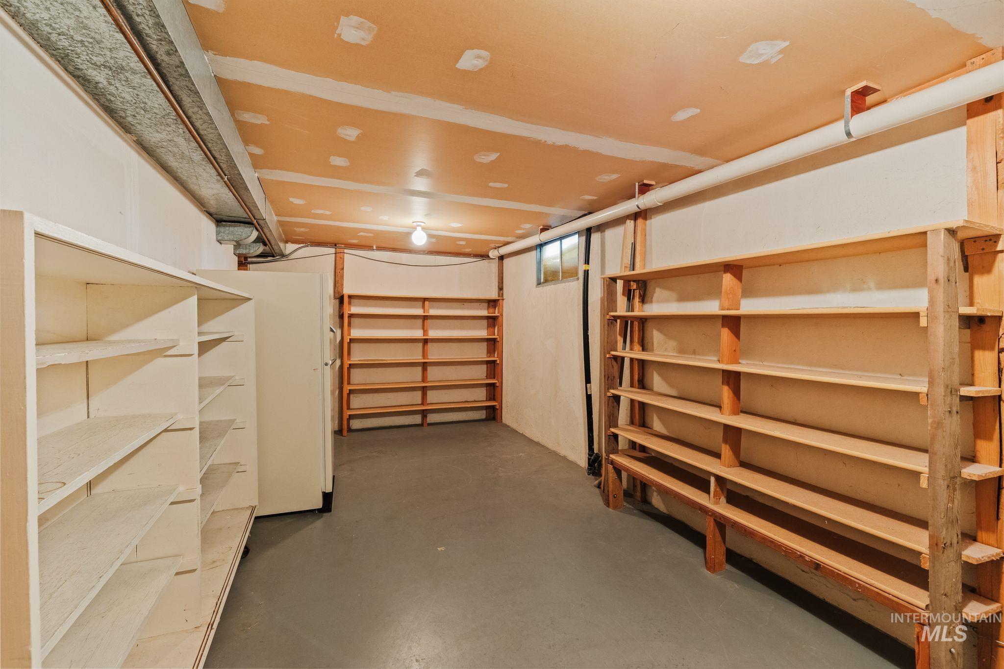 3224 8th Street E Property Photo 23