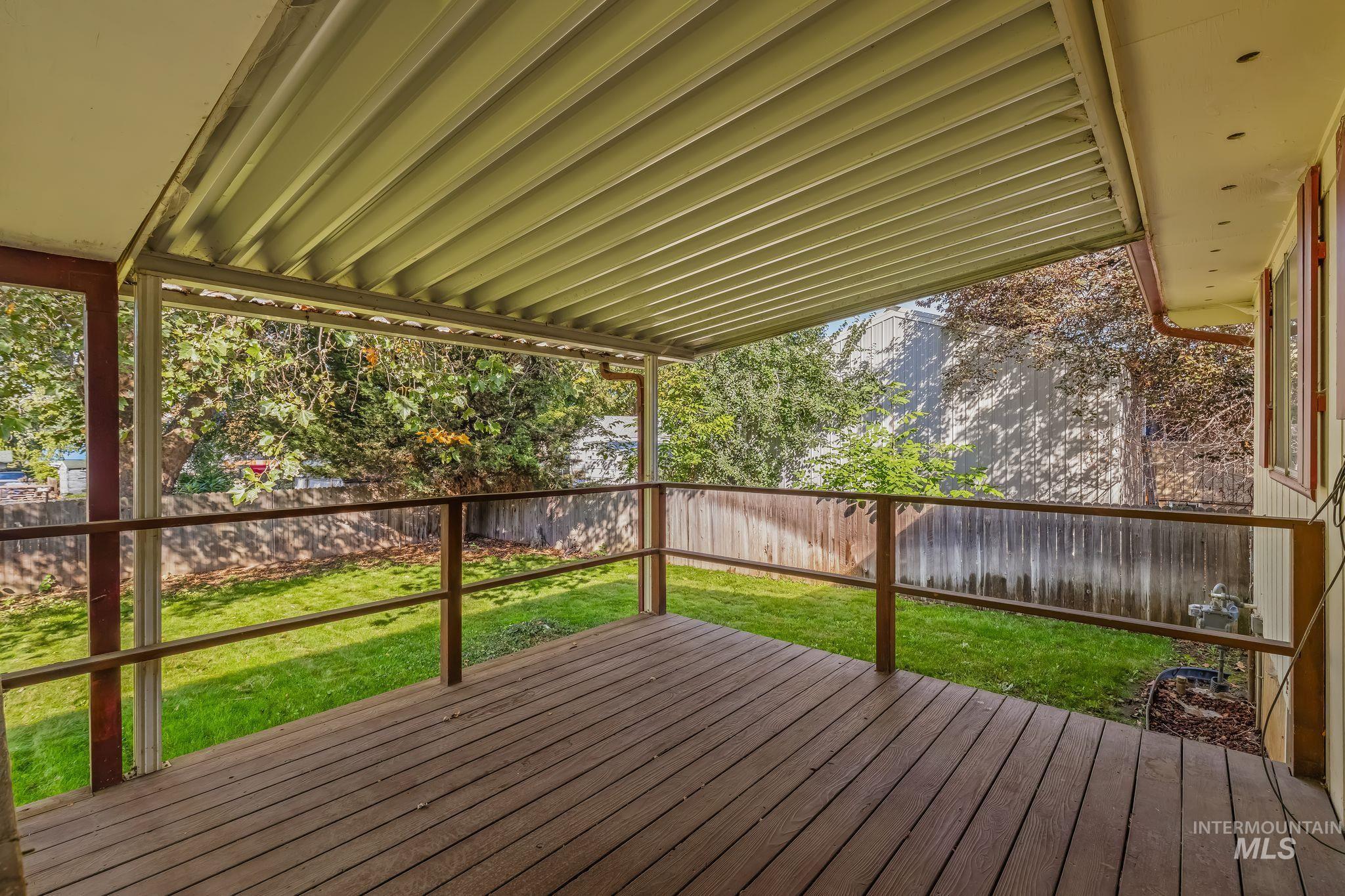 3224 8th Street E Property Photo 29