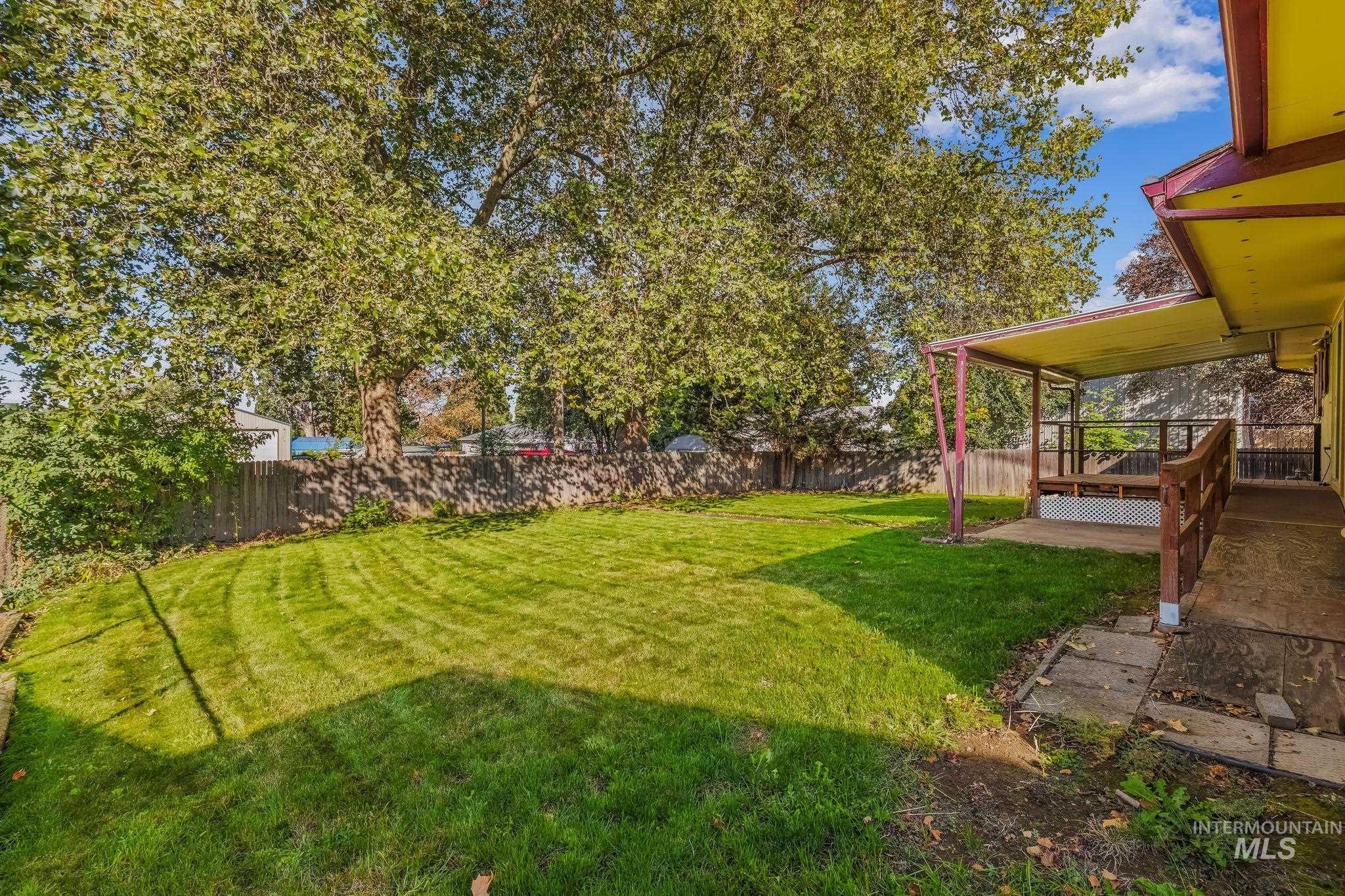 3224 8th Street E Property Photo 32
