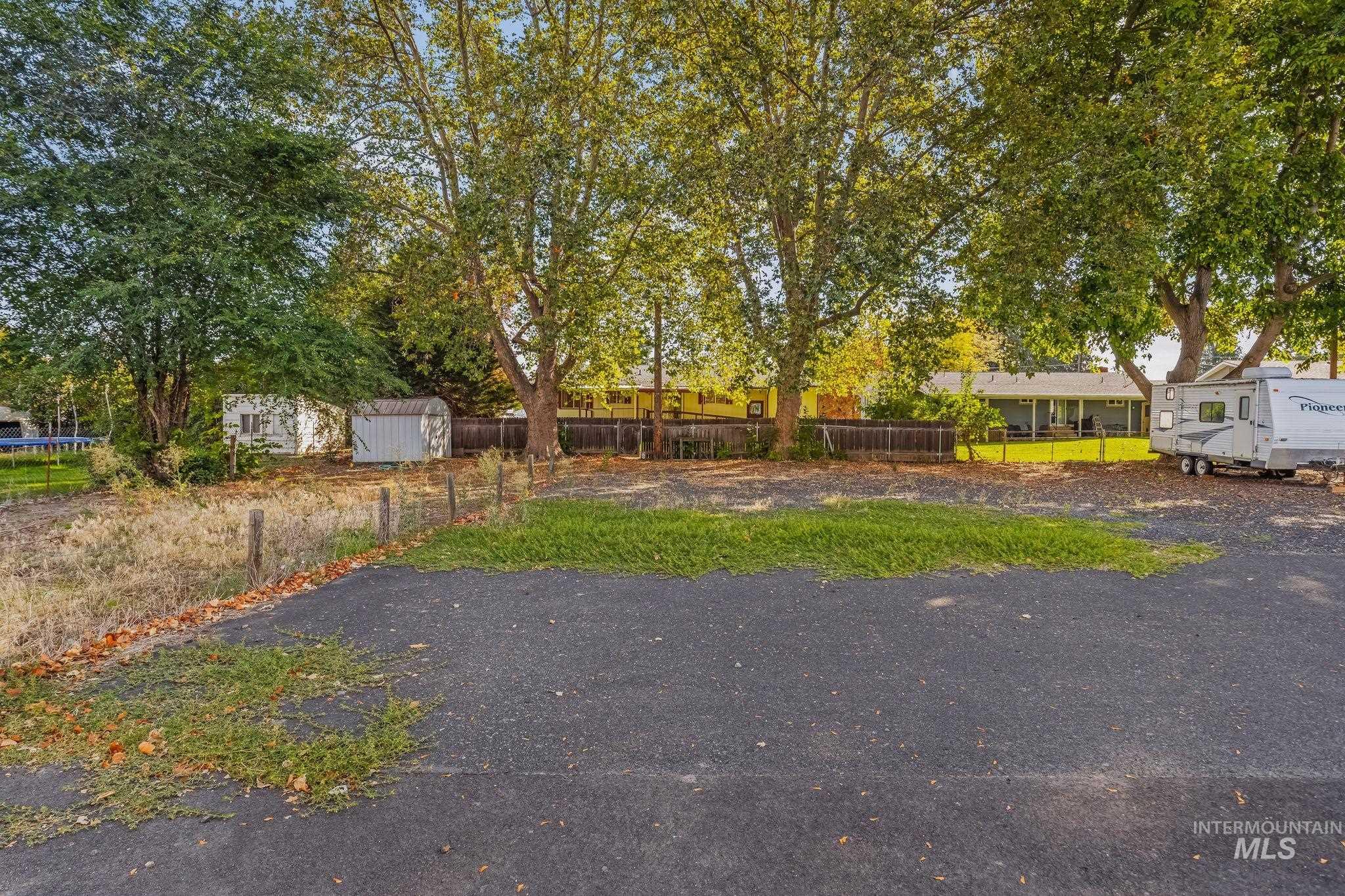 3224 8th Street E Property Photo 33