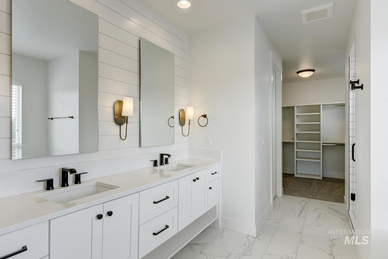7655 W Meltwater Ln Property Photo 21