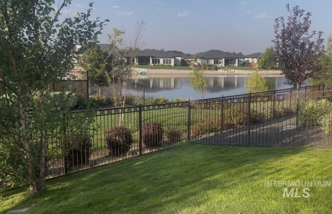 7655 W Meltwater Ln Property Photo 47