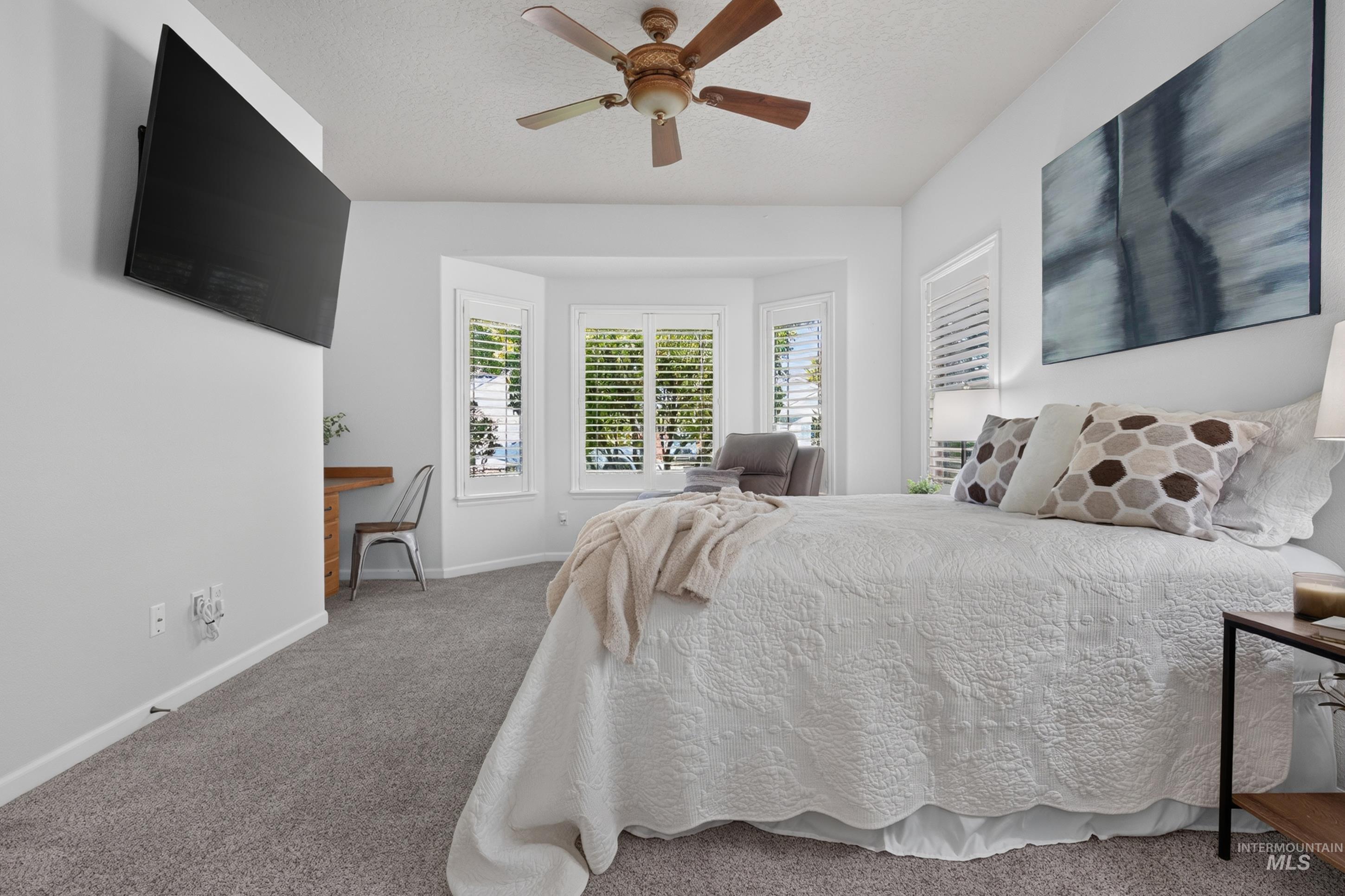 760 S Hydra Property Photo 28