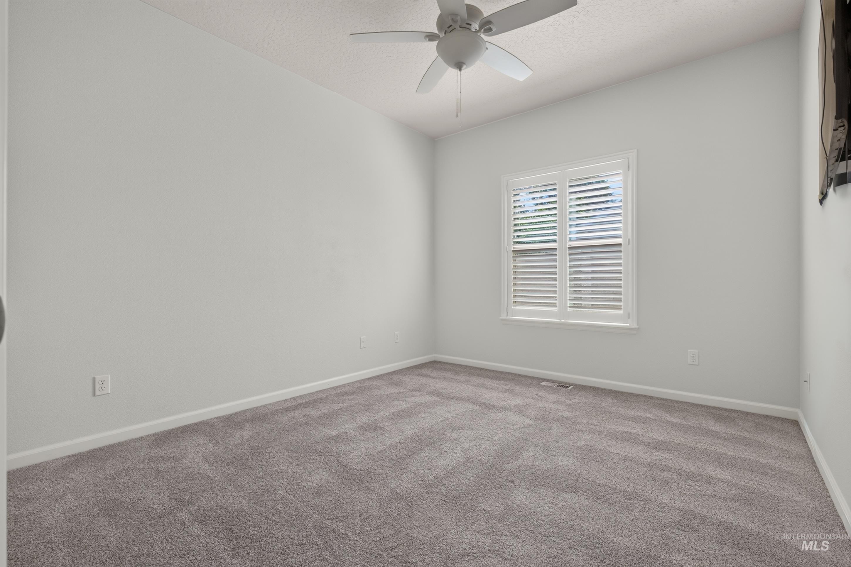 760 S Hydra Property Photo 37