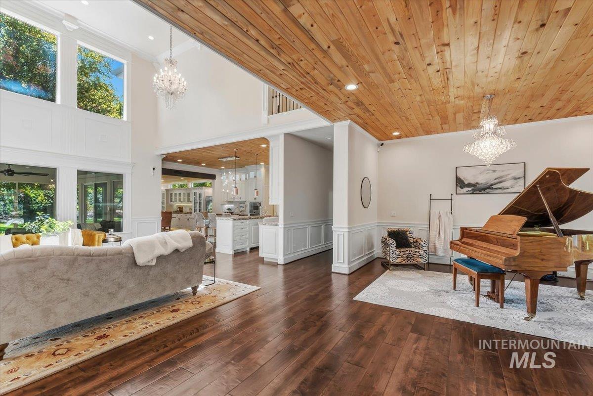 2217 W Preston St. Property Photo 7