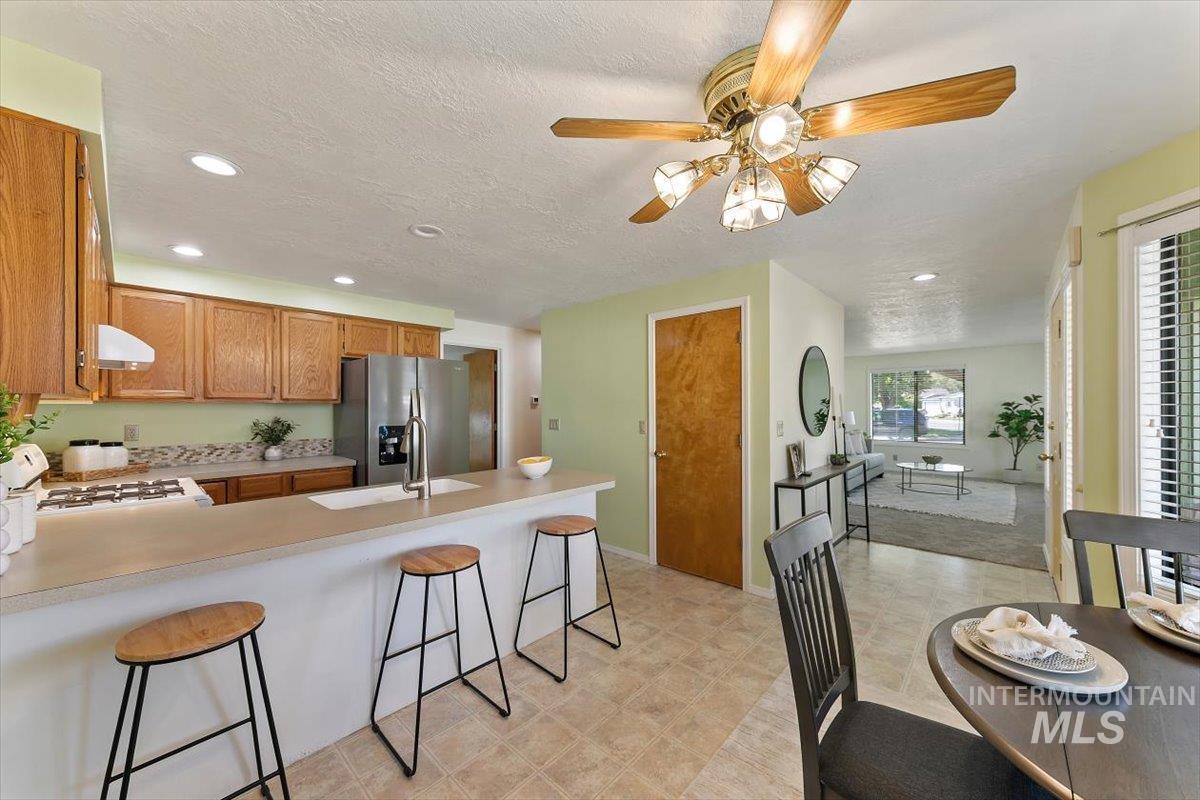 8372 W Willowcourt Drive Property Photo 7