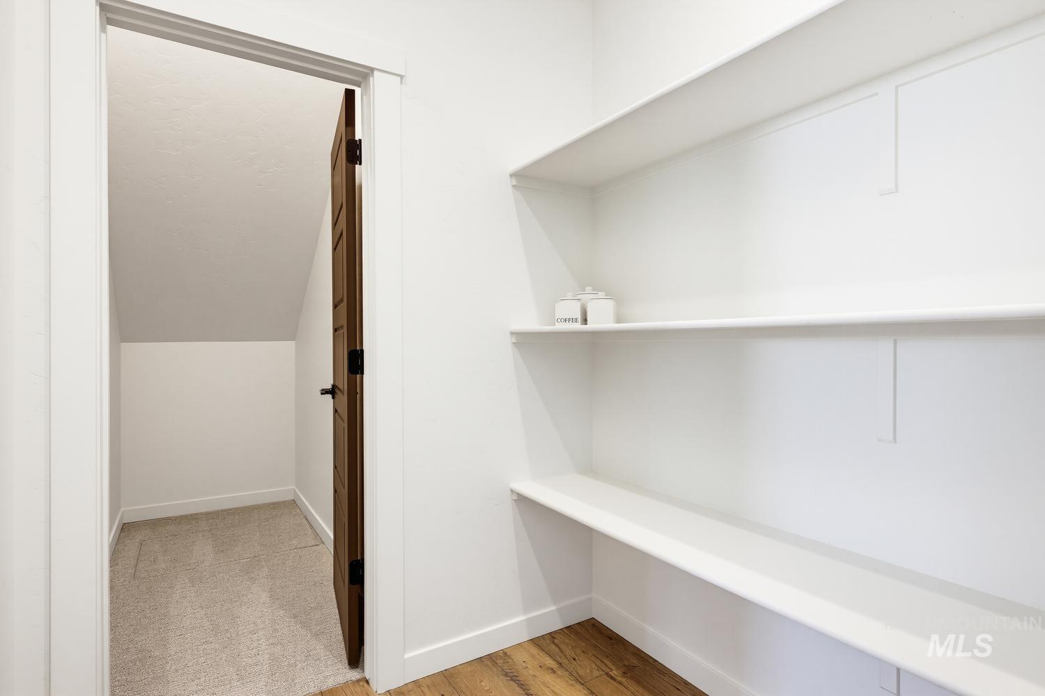 3842 W Spring House Ln Property Photo 17