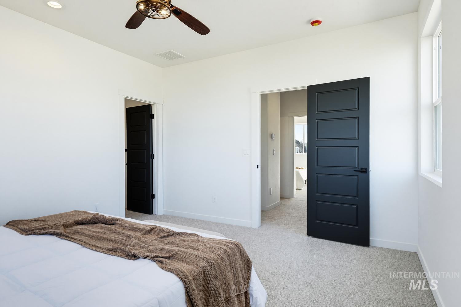 3842 W Spring House Ln Property Photo 26