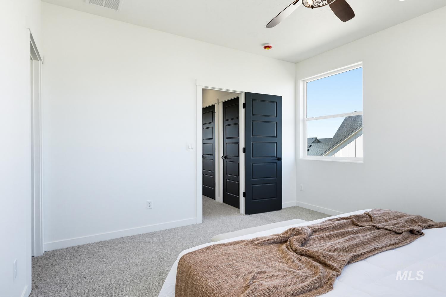 3842 W Spring House Ln Property Photo 27