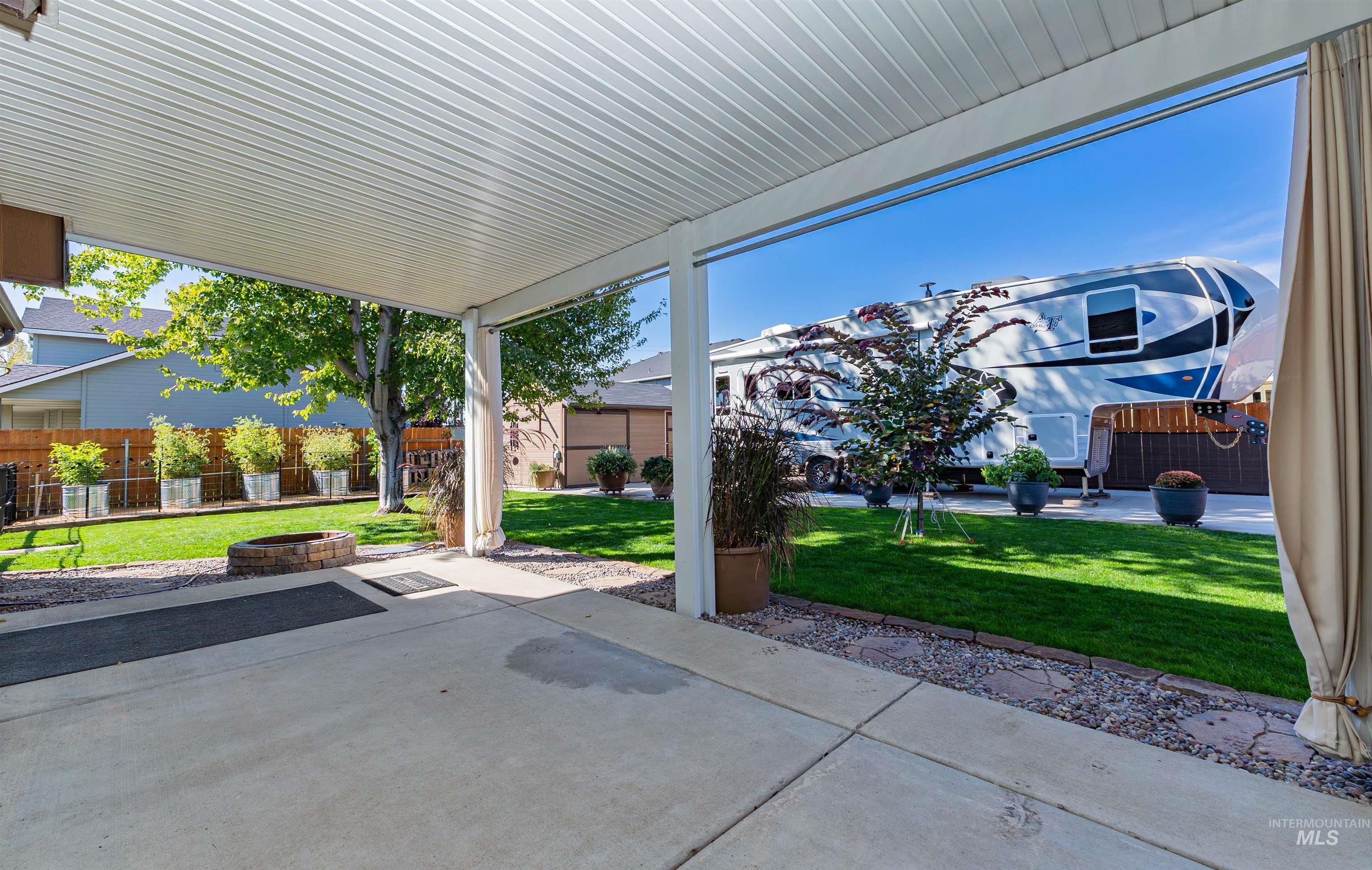 17205 N Cody Ct Property Photo 22