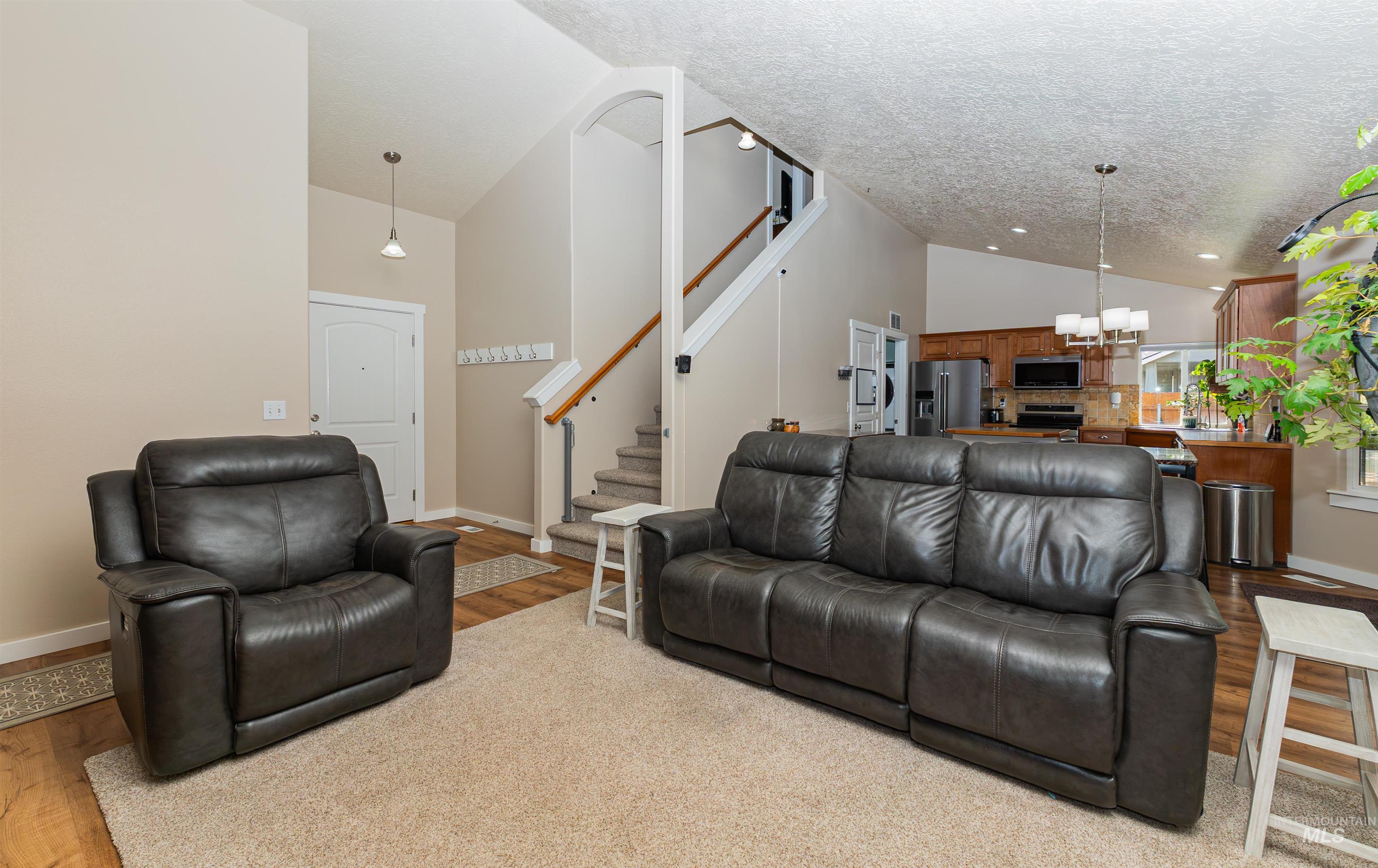 17205 N Cody Ct Property Photo 25