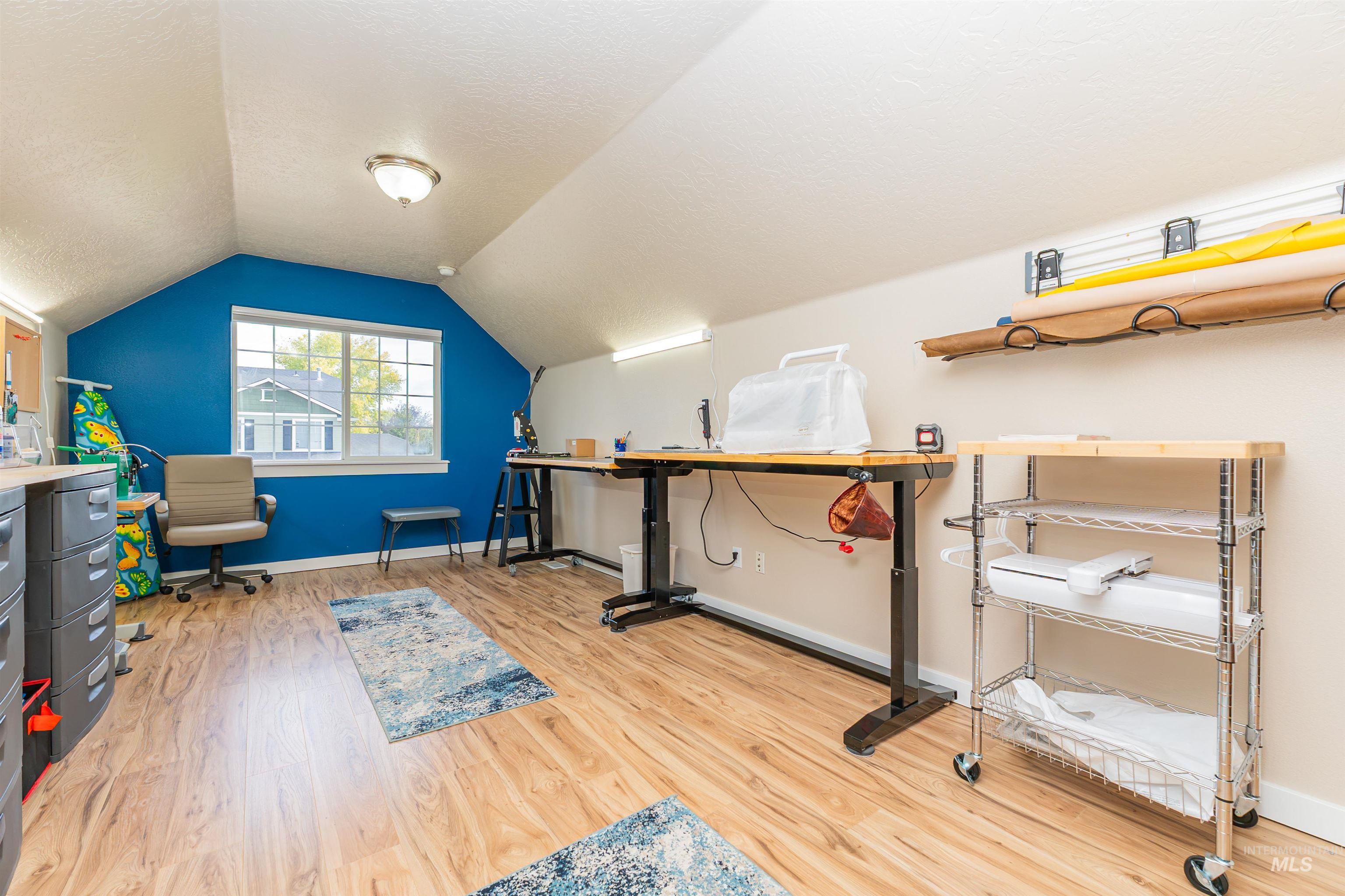 17205 N Cody Ct Property Photo 43