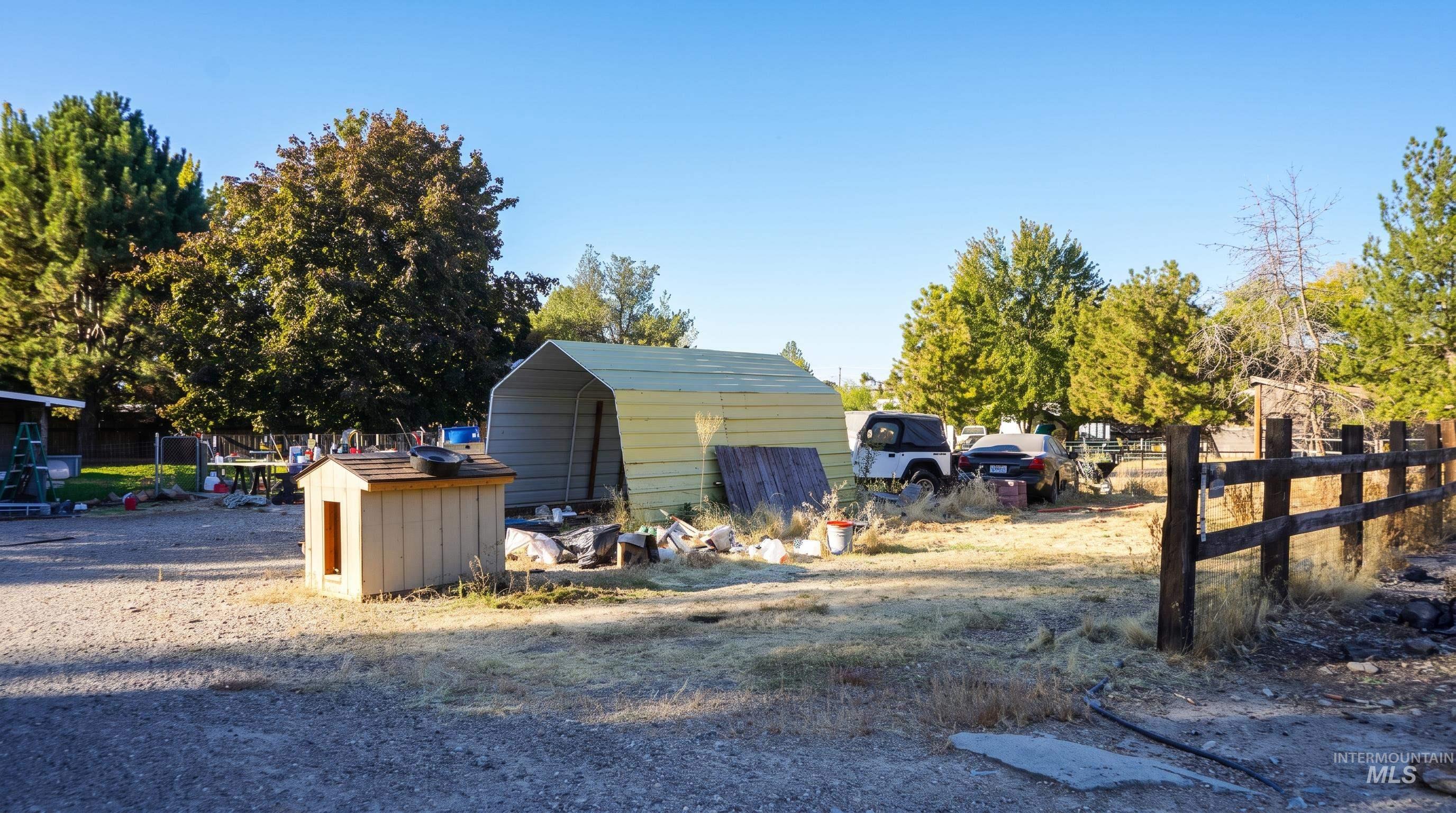 13821 Gary Ln Property Photo 22