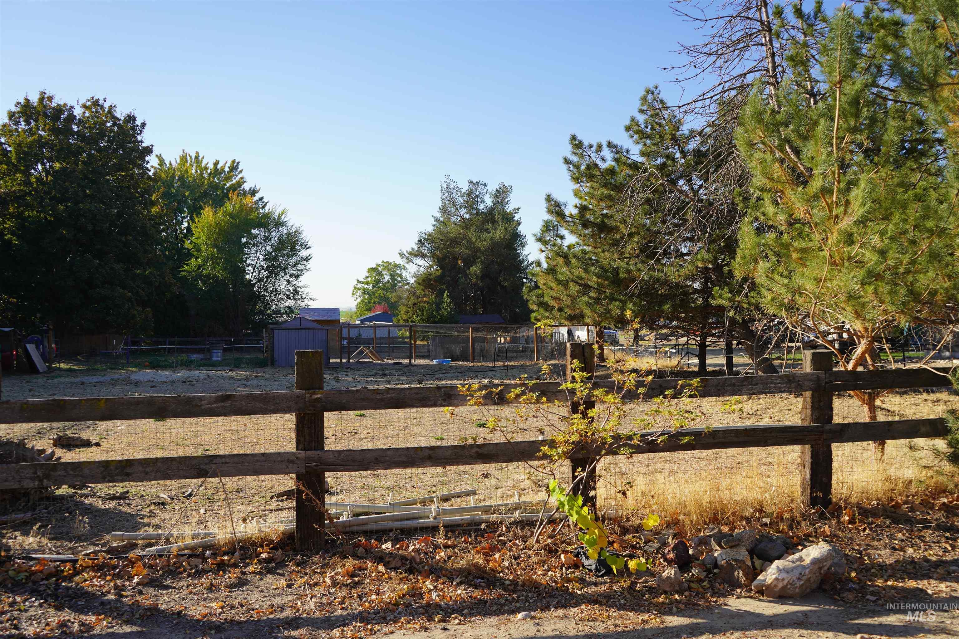 13821 Gary Ln Property Photo 27