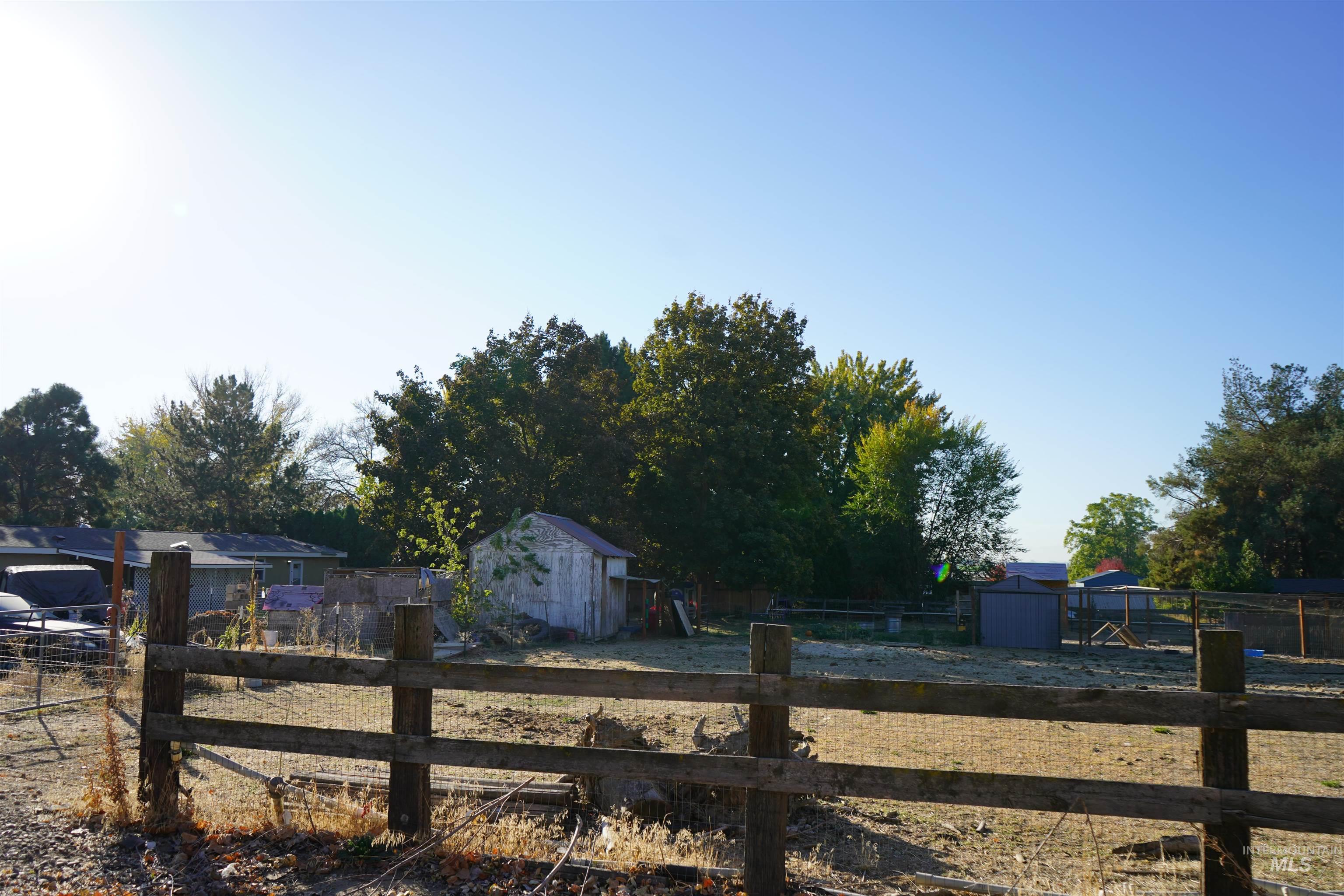13821 Gary Ln Property Photo 29