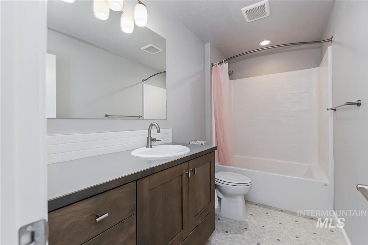 3332 W Ladle Rapids Ct. Property Photo 18
