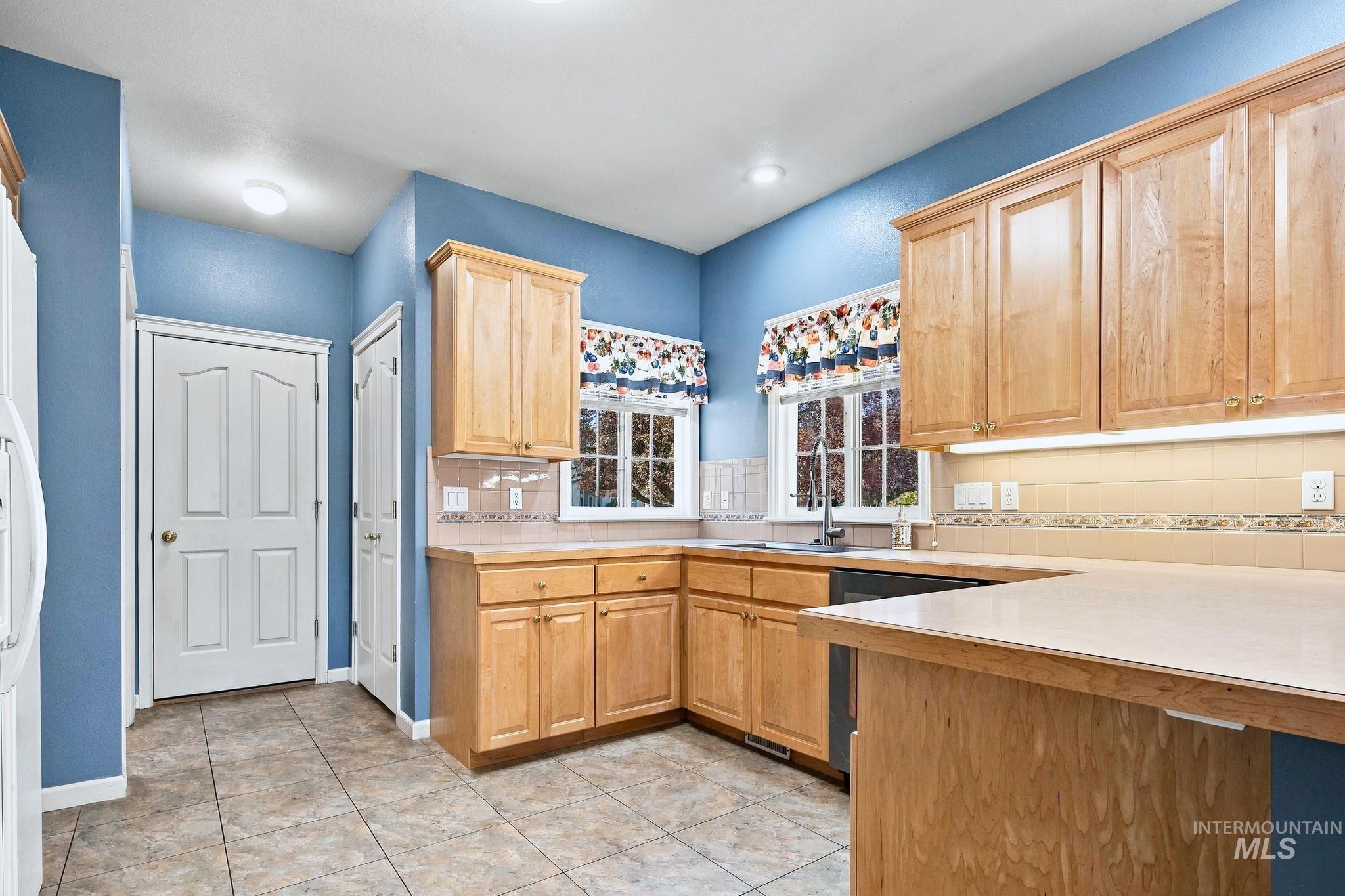 12486 W Meadow Wood Dr Property Photo 13
