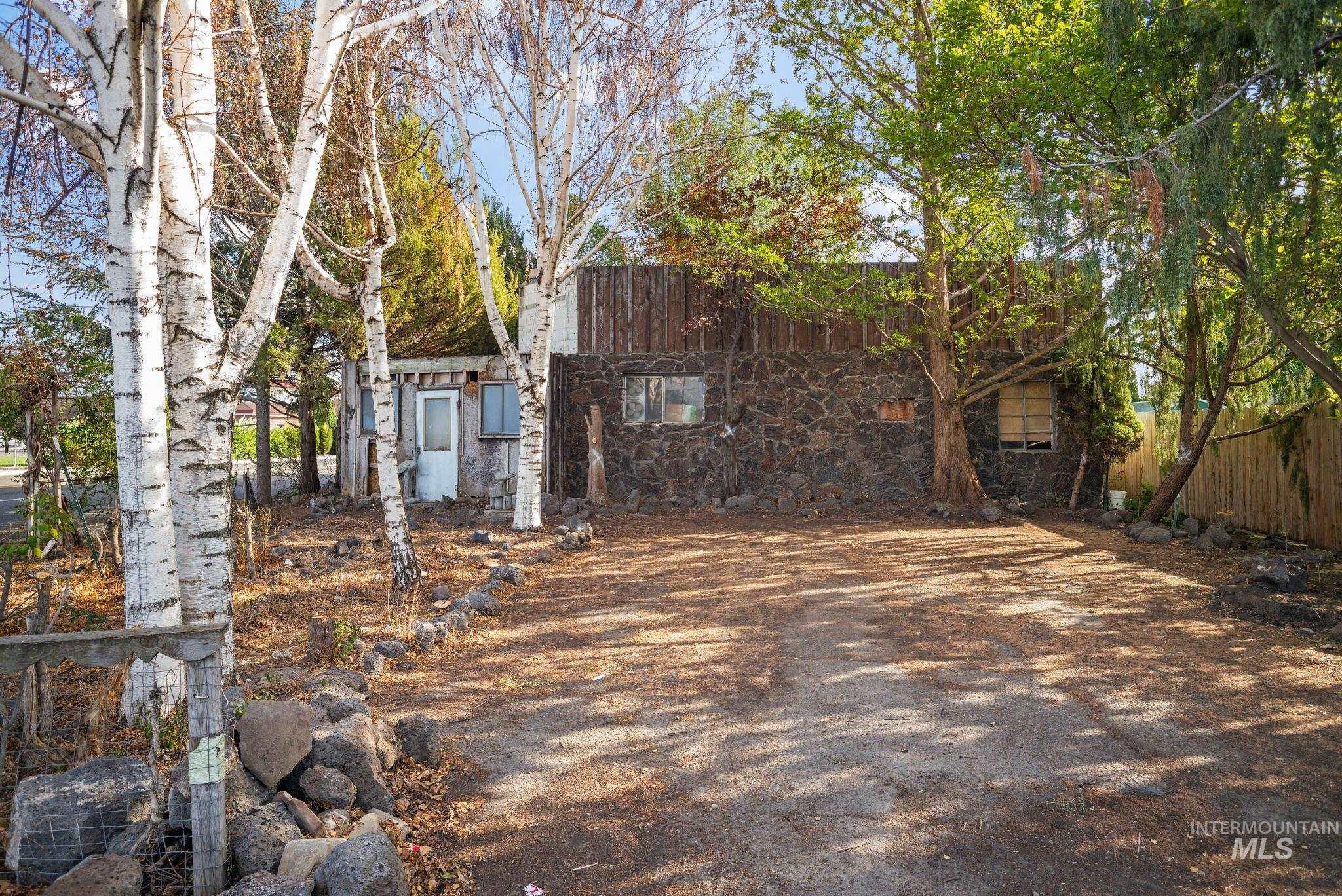368 N Idaho St Property Photo 10