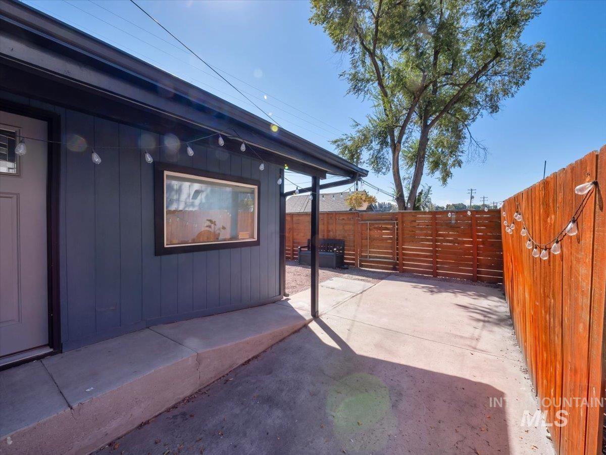 3424 N Clay St. Property Photo 13