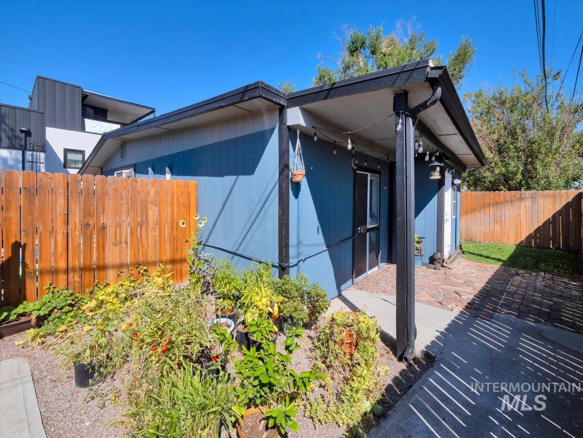 3424 N Clay St. Property Photo 14