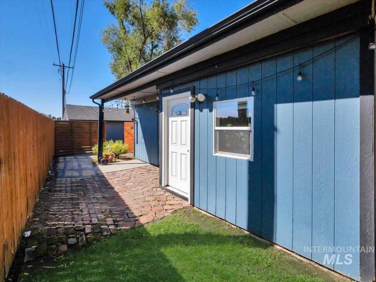 3424 N Clay St. Property Photo 15