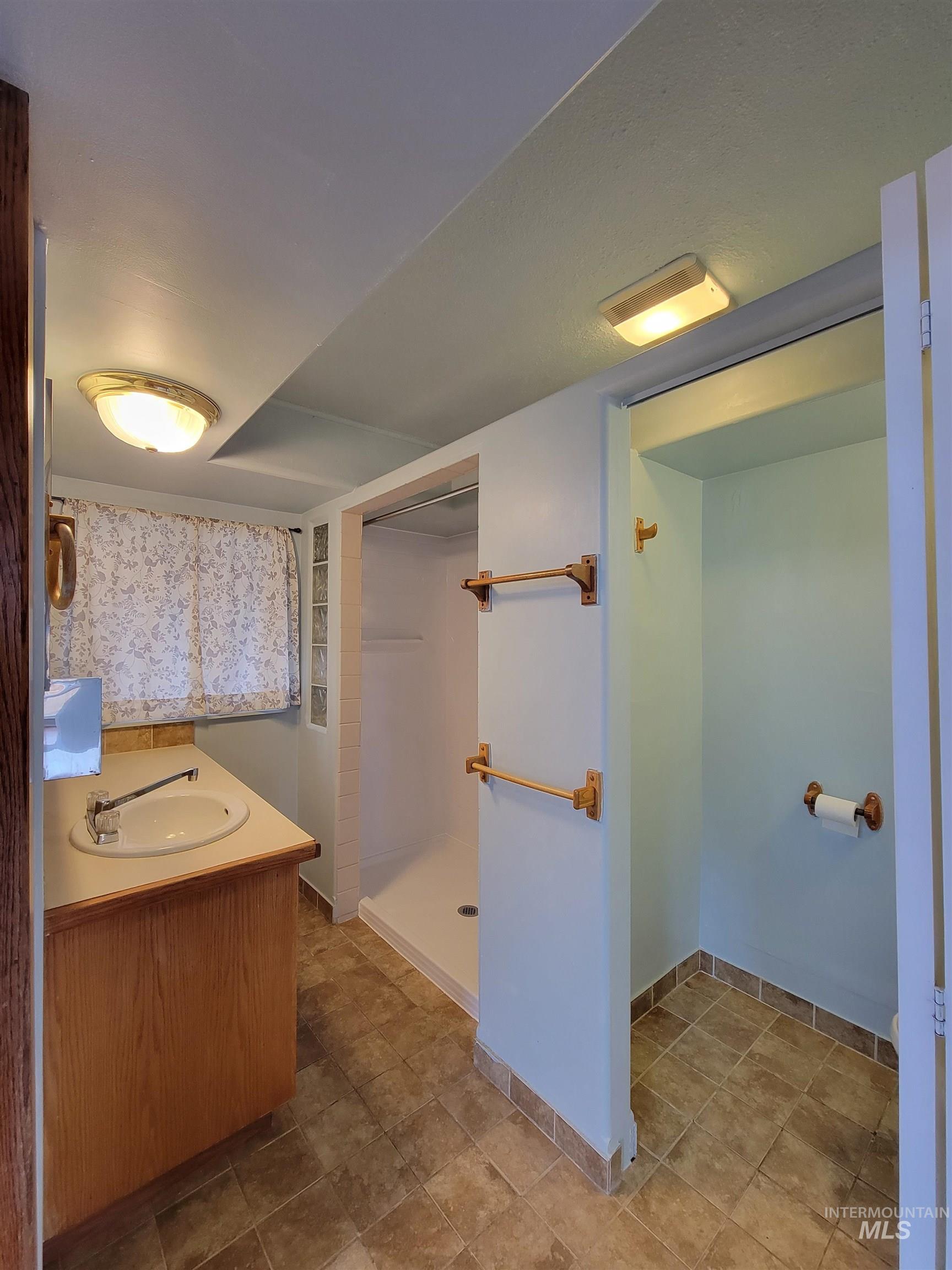 3424 N Clay St. Property Photo 25