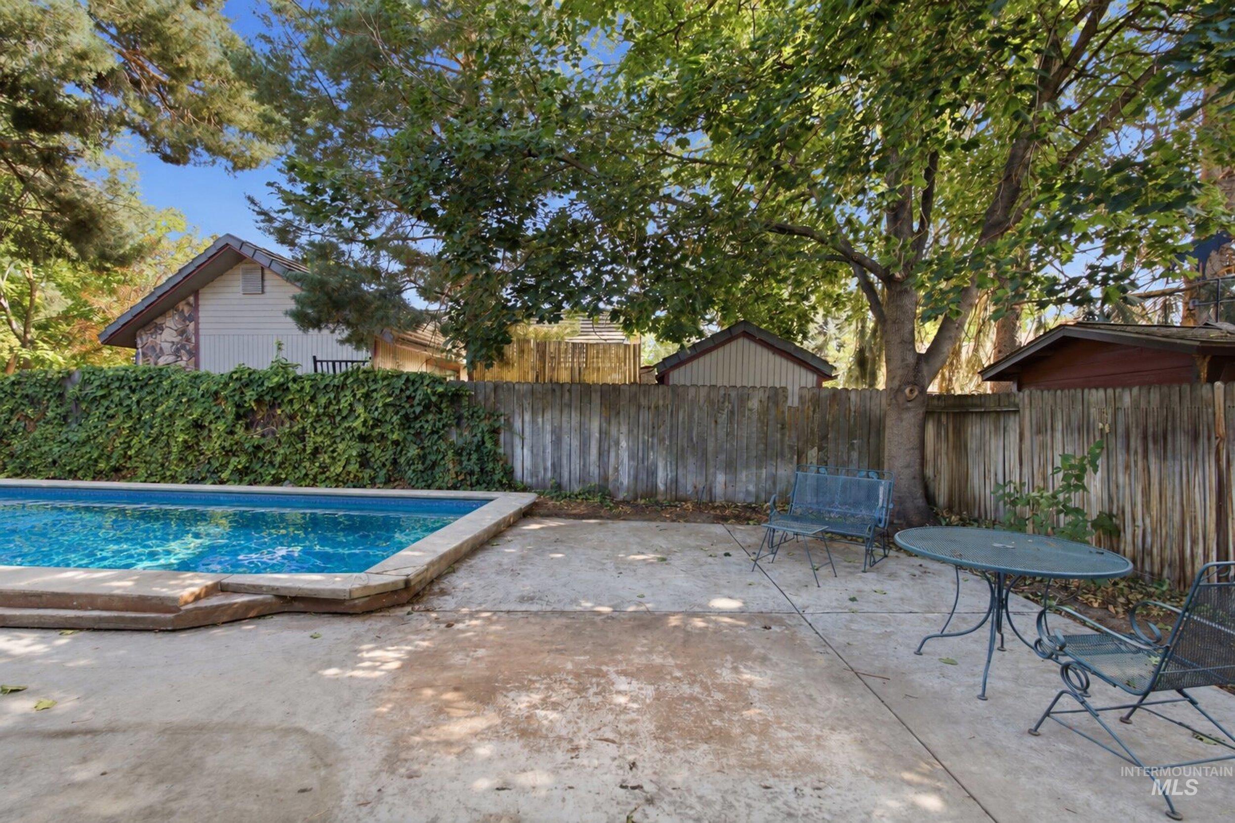 5057 W Harbourview Drive Property Photo 22