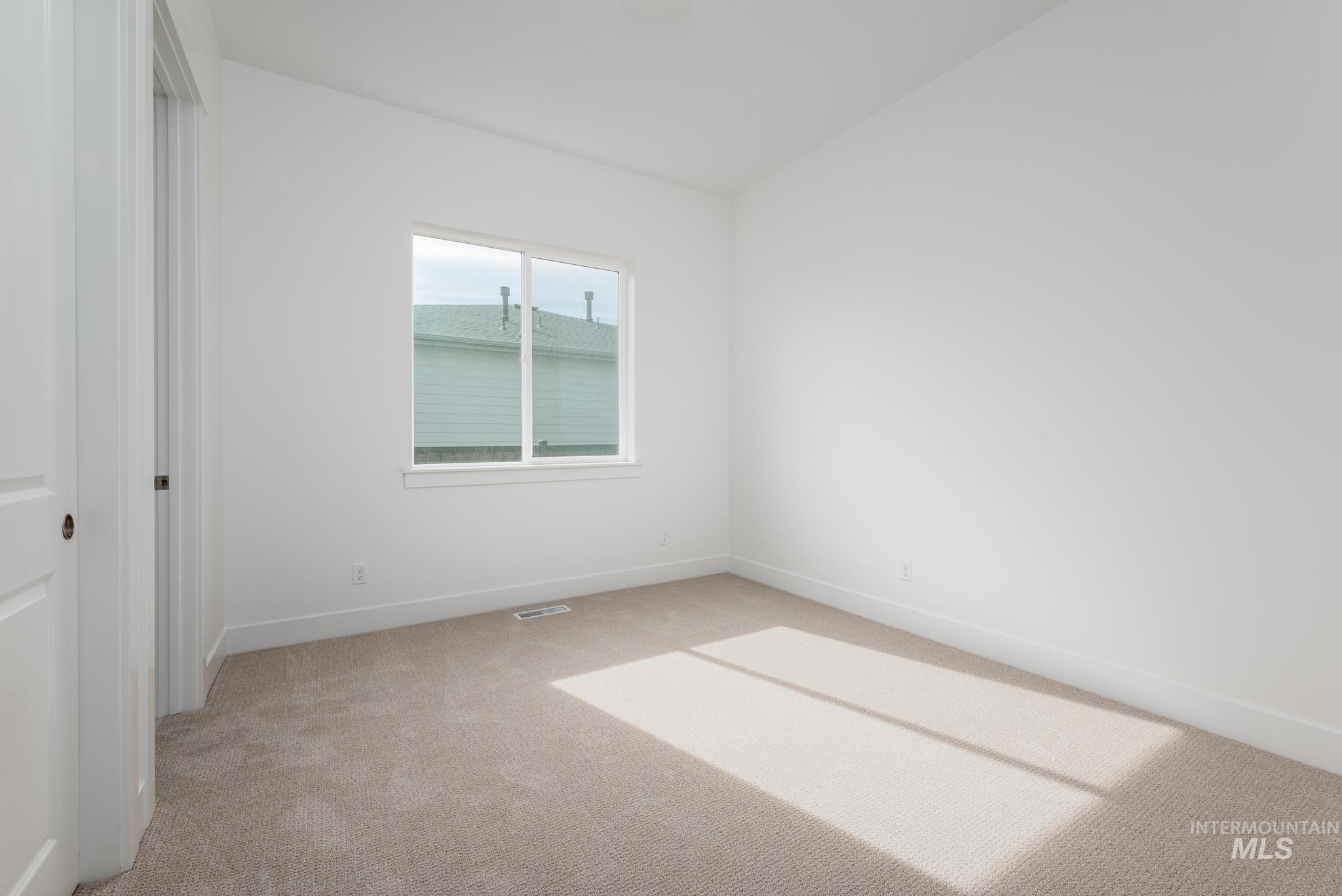2657 N Silverbell Way Property Photo 18
