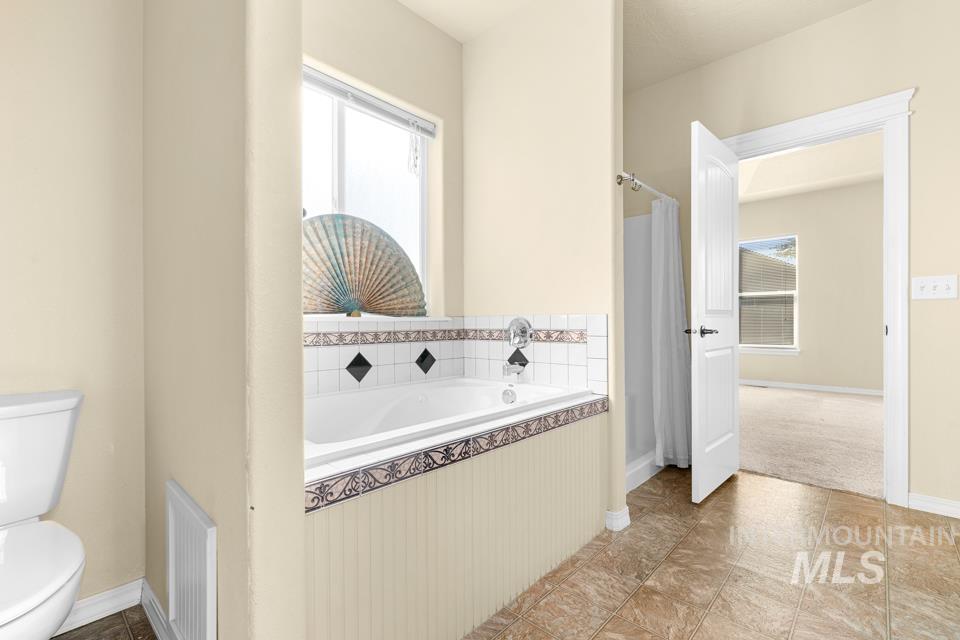 2580 Ne 16th Property Photo 28
