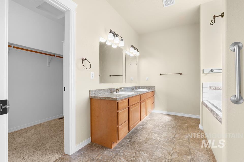 2580 Ne 16th Property Photo 30