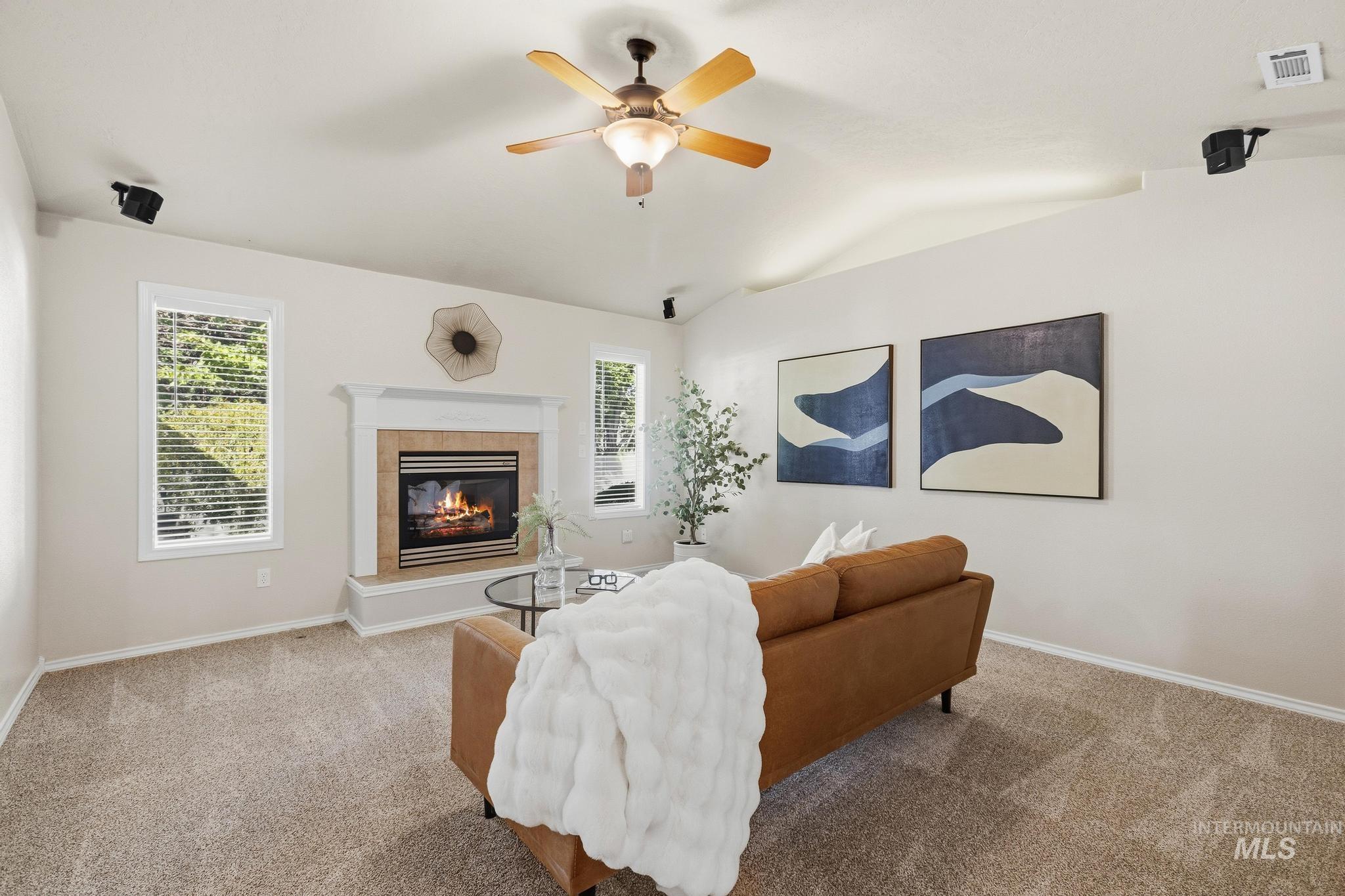 11060 W Box Canyon St Property Photo 17