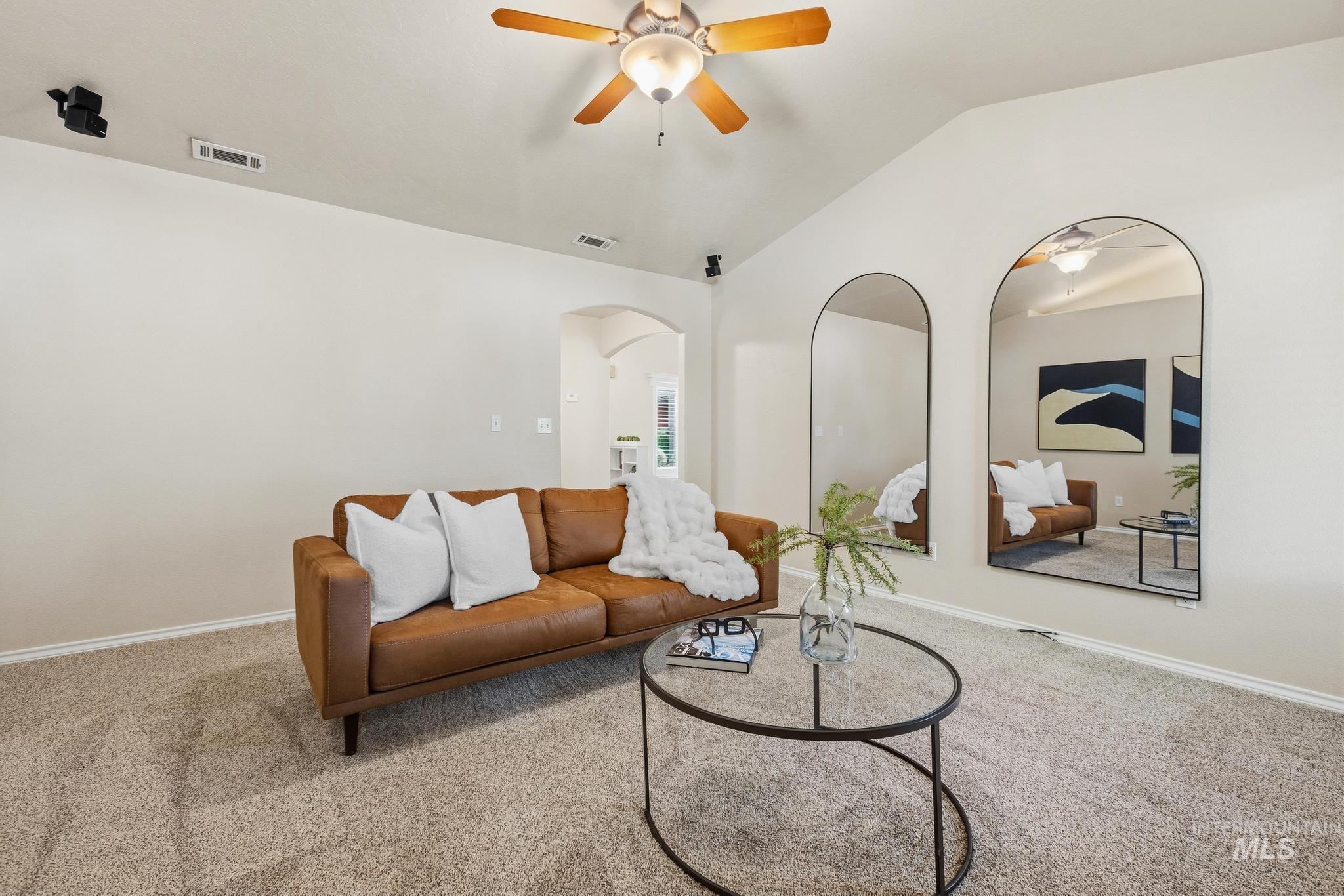 11060 W Box Canyon St Property Photo 18