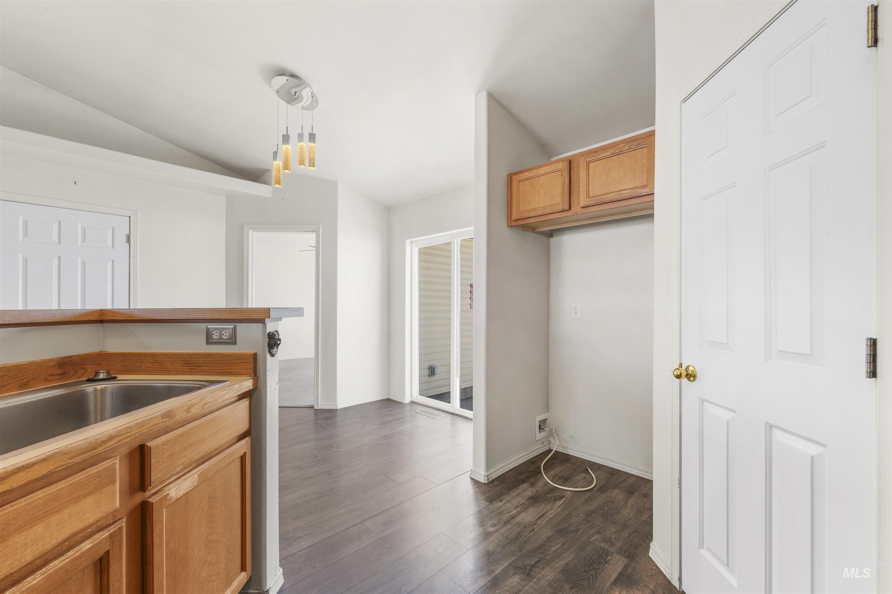 1414 Valencia Street Property Photo 16