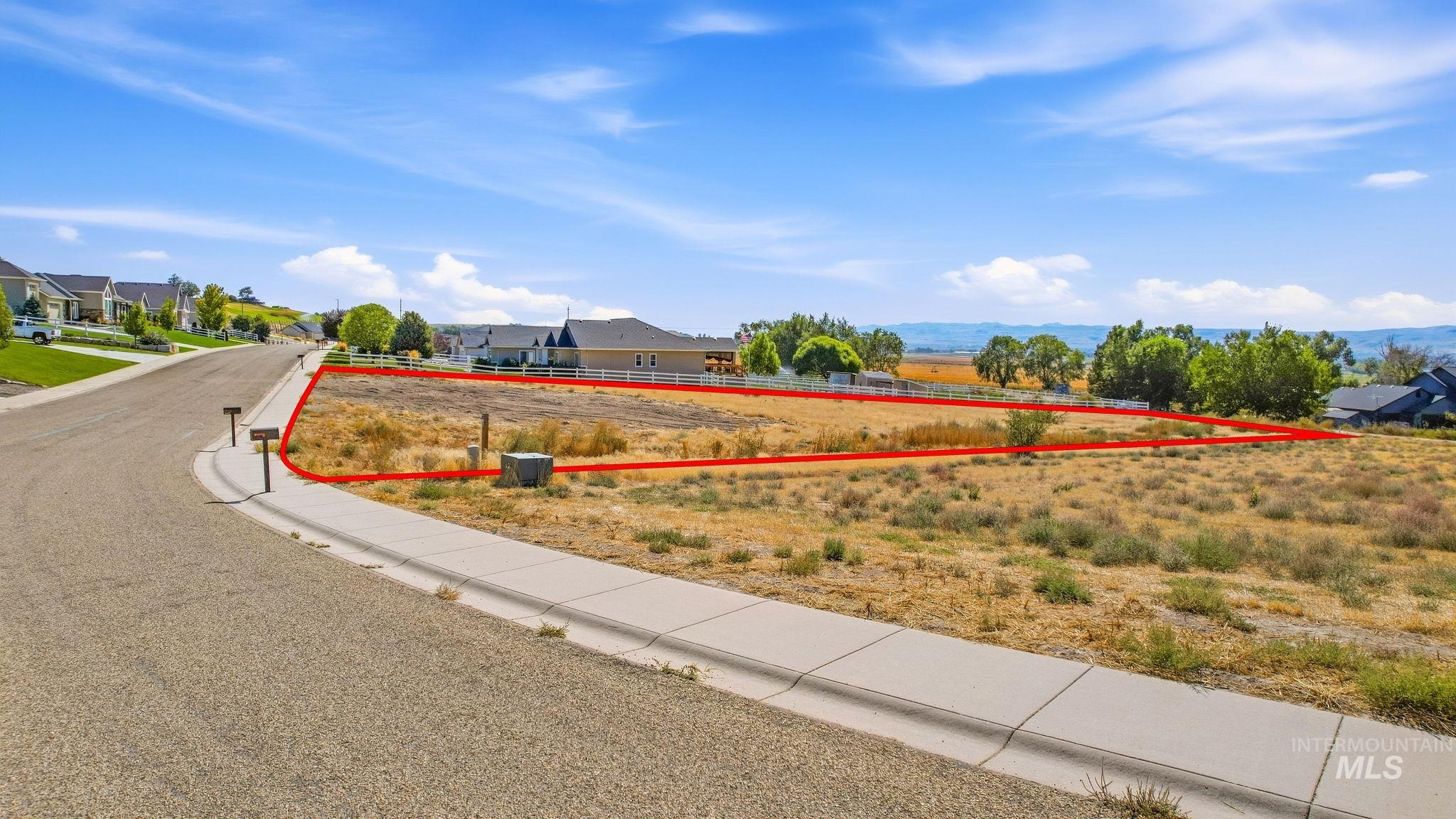 20189 Silver Spur Dr Property Photo 7