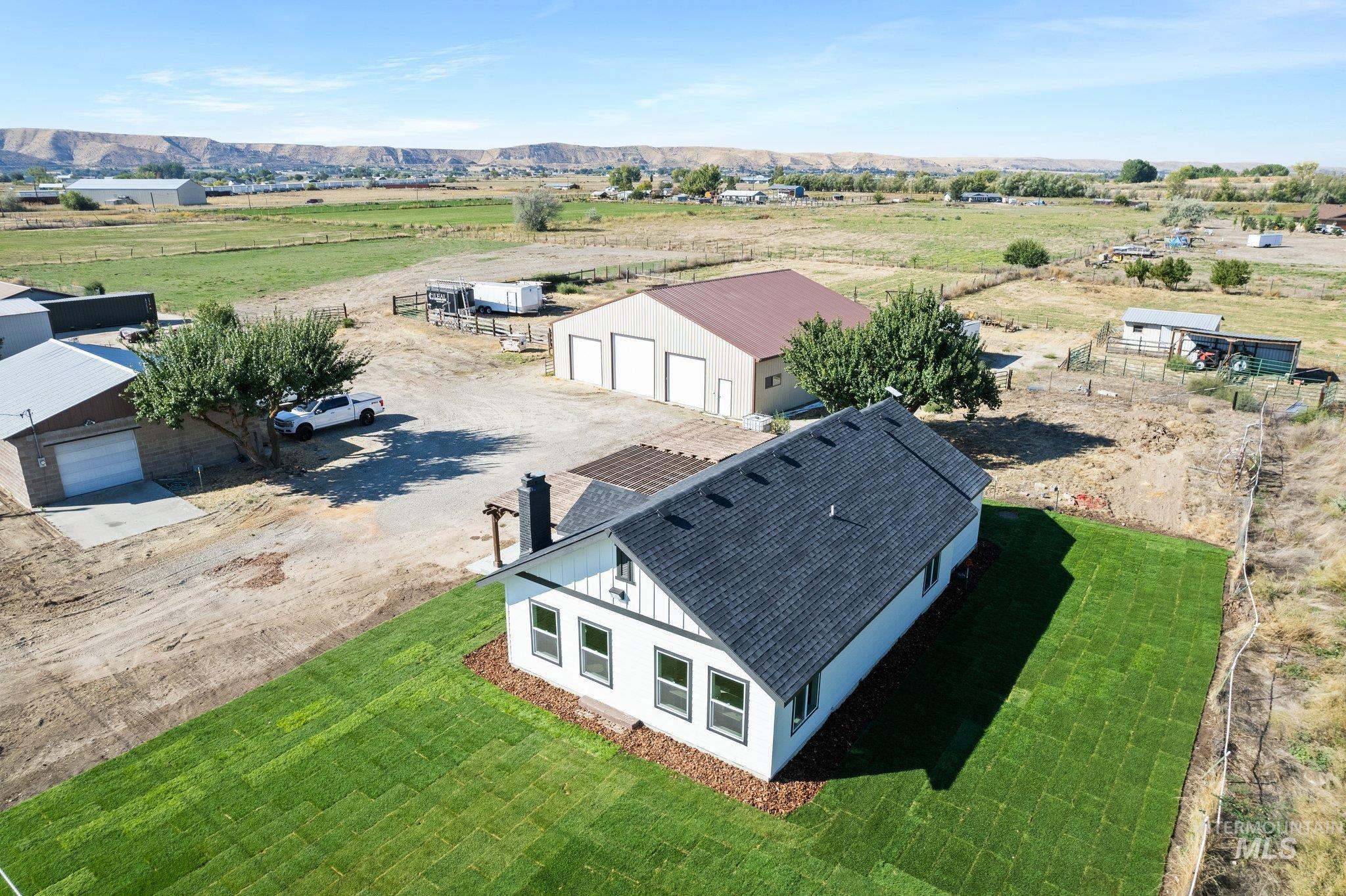 1111 Airport Property Photo 2