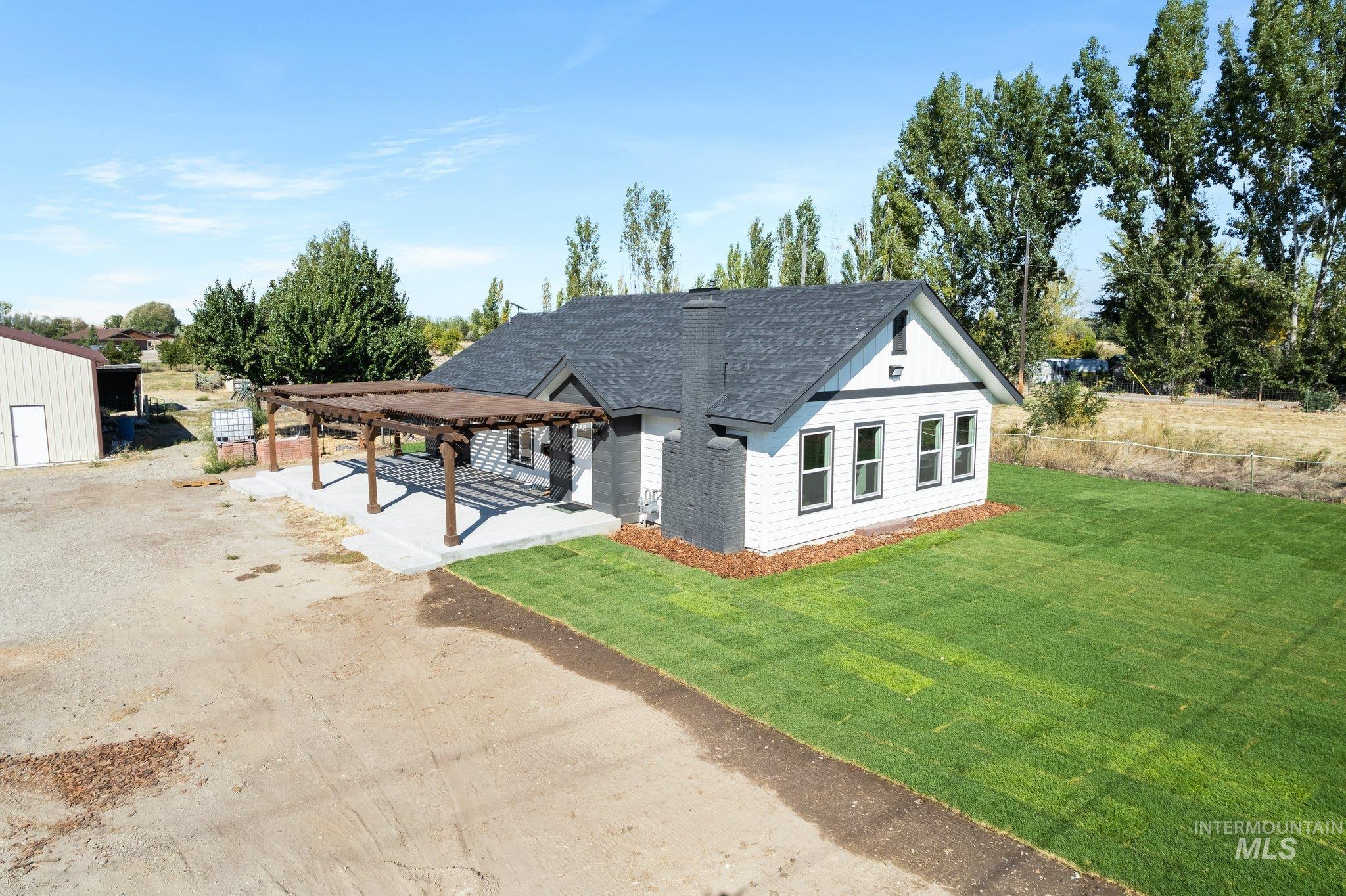 1111 Airport Property Photo 4