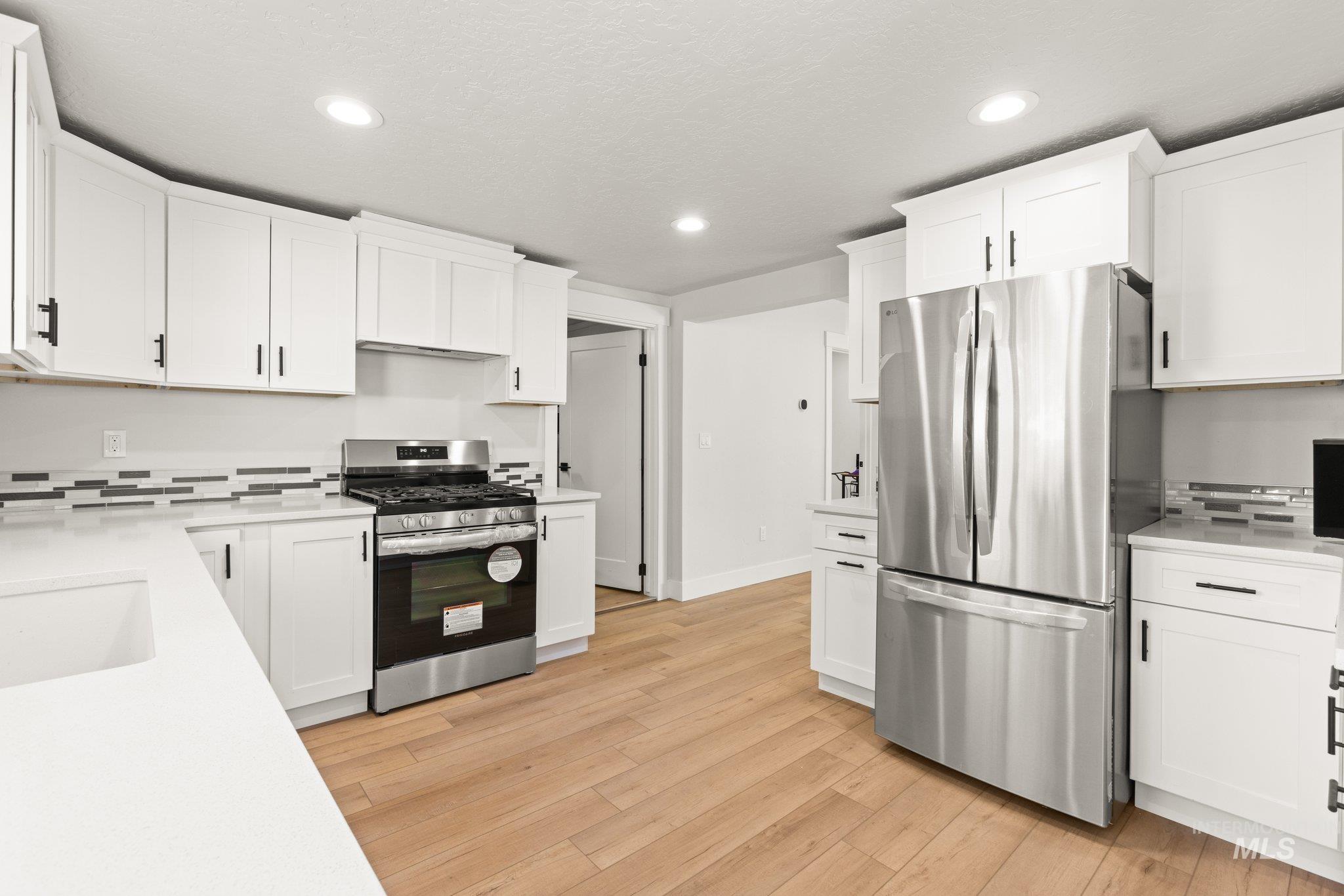 1111 Airport Property Photo 7