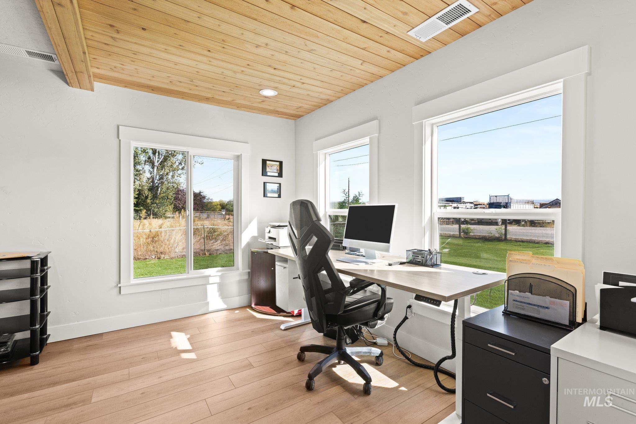 1111 Airport Property Photo 16