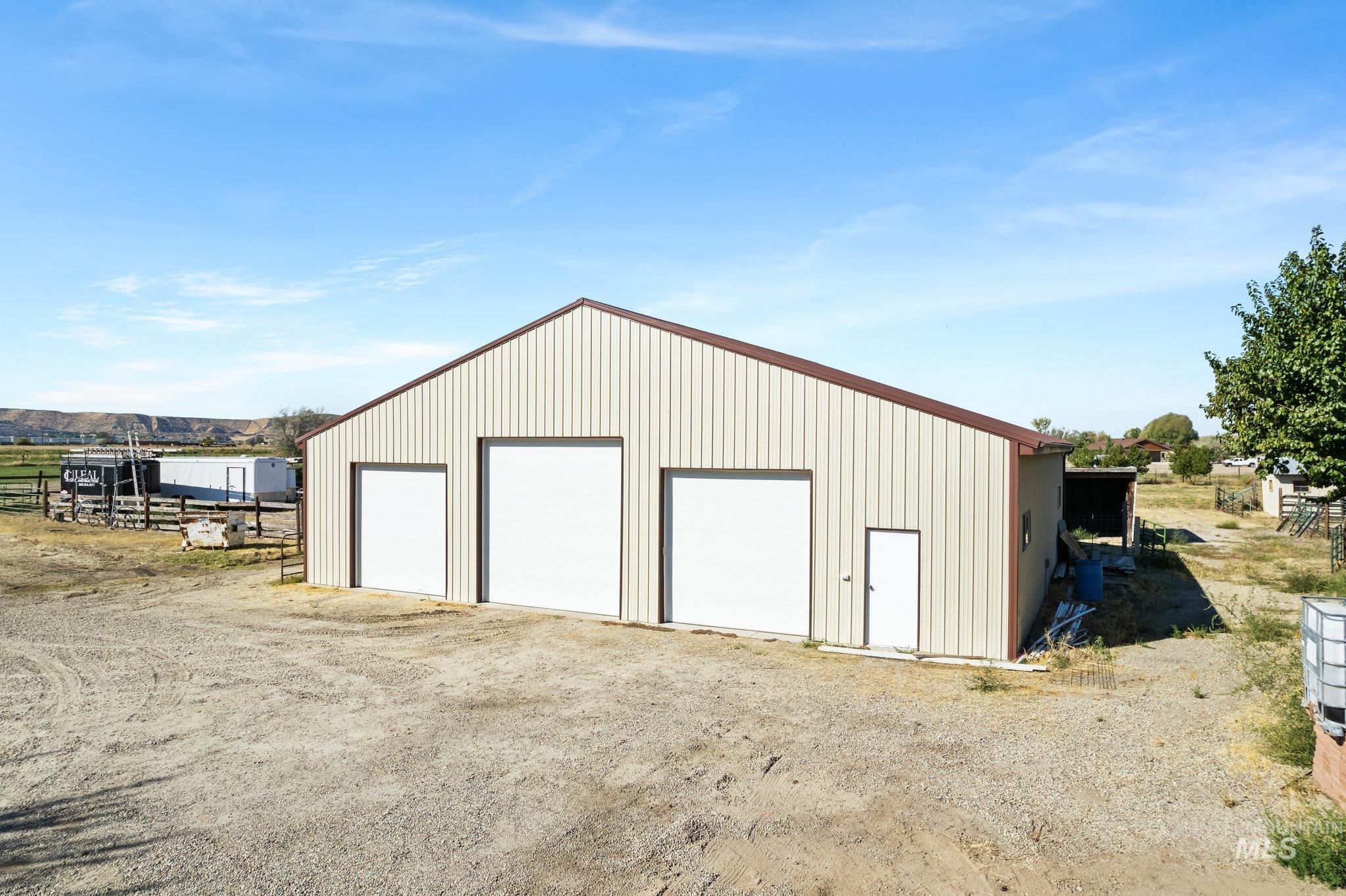 1111 Airport Property Photo 20
