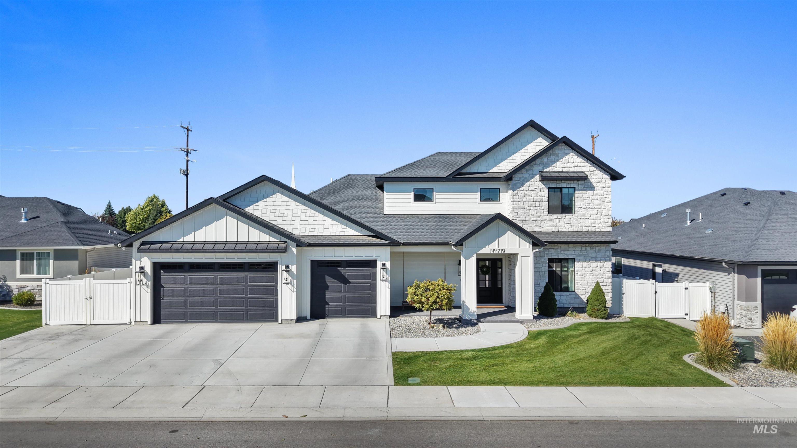 719 Midnight Sun Loop Property Photo 45